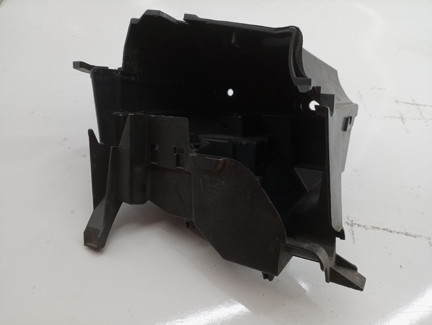 Tampa de caixa de fusiveis RENAULT SCÉNIC II (JM0/1_) | 03 - 10 Imagem-1