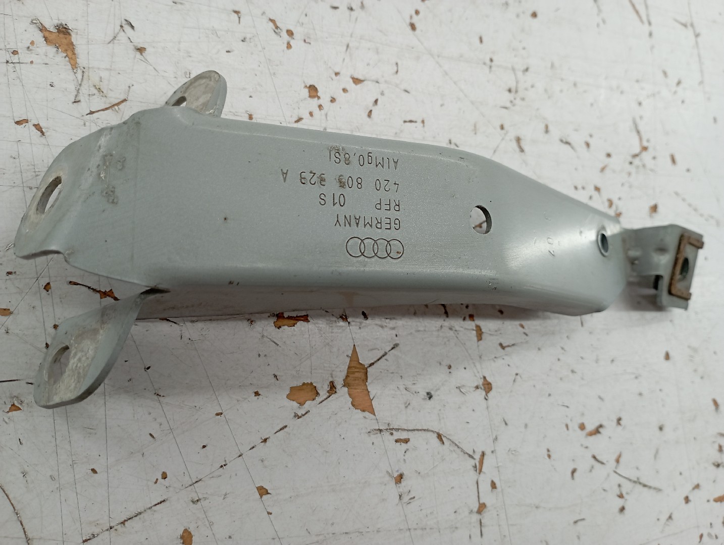 Suporte de montagem guarda lamas AUDI R8 (422, 423) | 07 - 15 Imagem-6