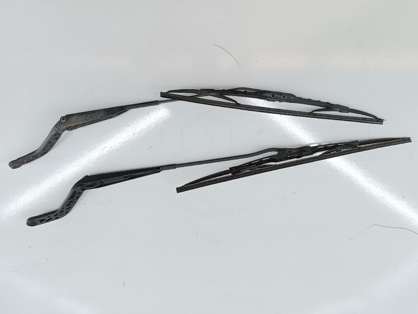 Braços das escovas frente CITROEN SAXO Hatchback van (S3_) | 97 - 03