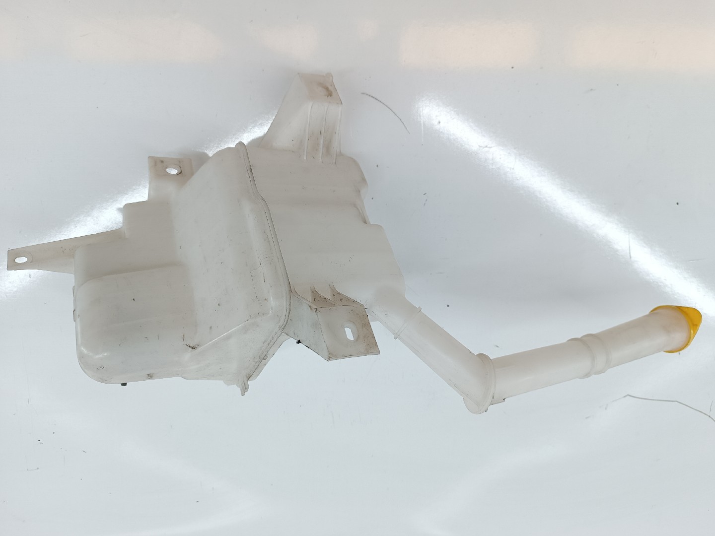 Reservatório de água do limpa para-brisas MAZDA 6 Hatchback (GH) | 07 - 13 Imagem-3