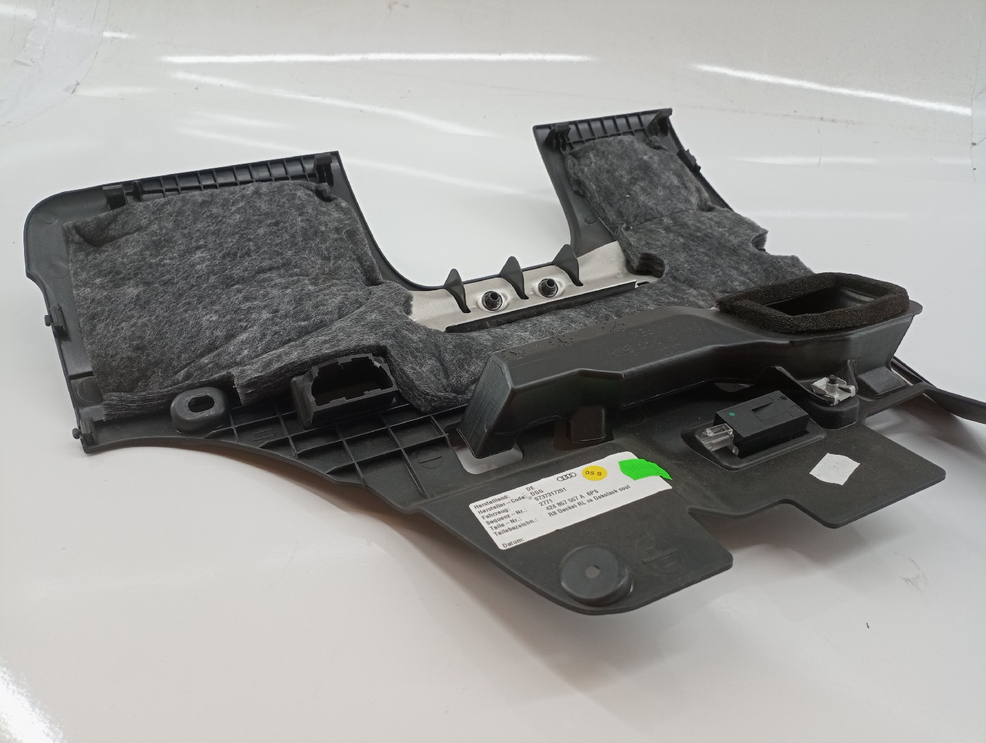 Acabamento de Tablier AUDI R8 (422, 423) | 07 - 15 Imagem-5