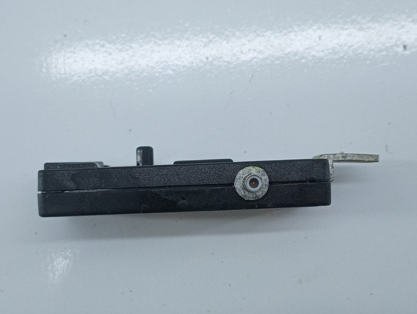 Amplificador de antena AUDI A8 (4D2, 4D8) | 94 - 05 Imagem-1