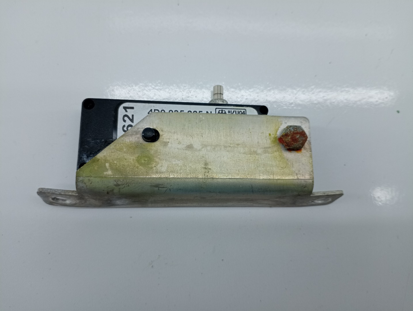 Amplificador de antena AUDI A8 (4D2, 4D8) | 94 - 05