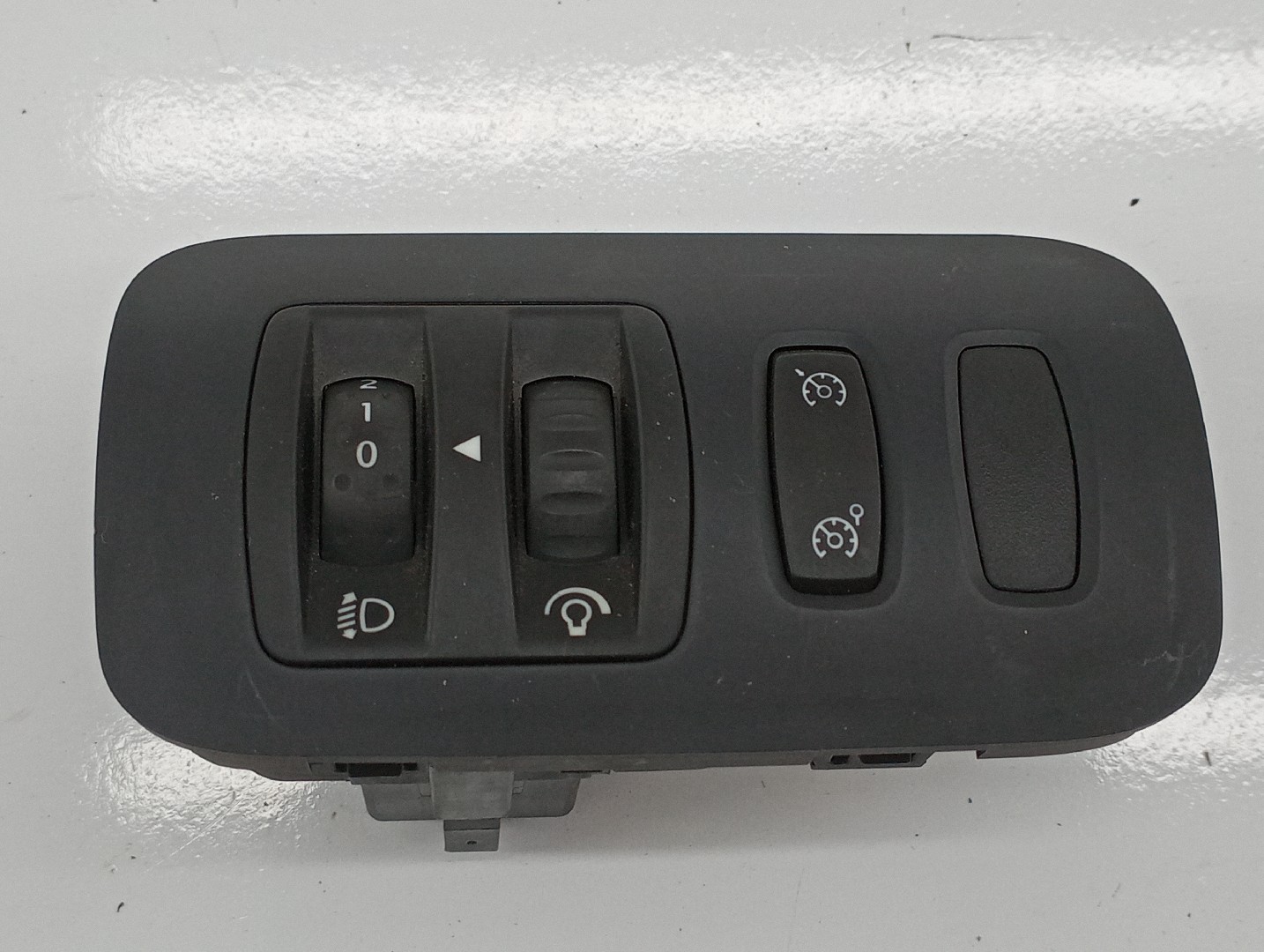 Regulador de luzes RENAULT MEGANE II (BM0/1_, CM0/1_) | 01 - 12