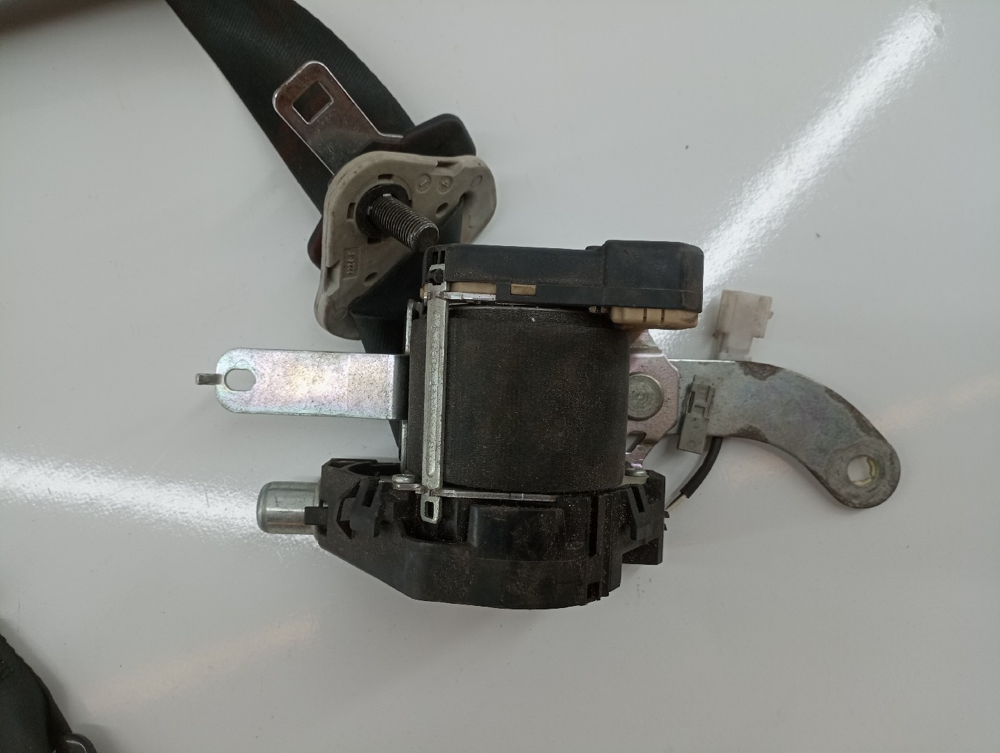 Cinto Frente Direito NISSAN MICRA III (K12) | 02 - 10 Imagem-2