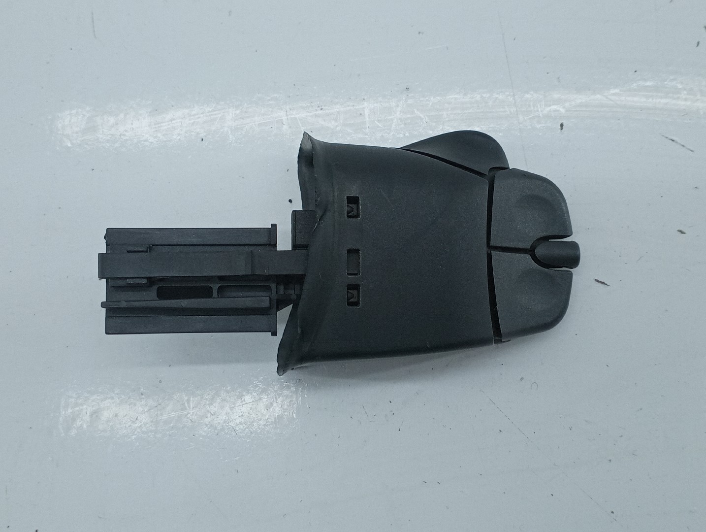 Comando de rádio FORD FOCUS (DAW, DBW) | 98 - 09 Imagem-1