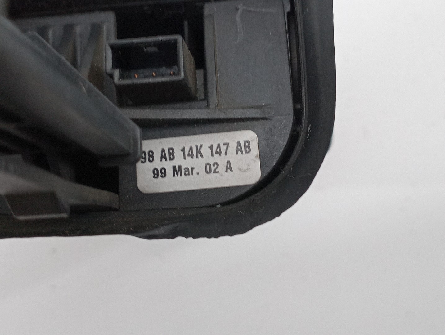 Comando de rádio FORD FOCUS (DAW, DBW) | 98 - 09 Imagem-3