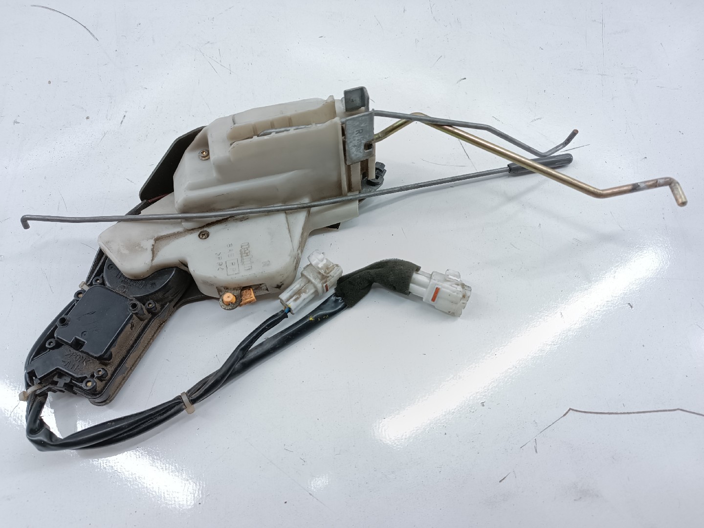 Fecho da Porta Frente Direito OPEL AGILA (A) (H00) | 00 - 07