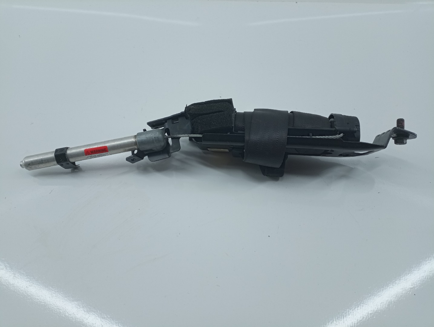Pre Tensor do Cinto Direito VOLVO C30 (533) | 06 - 13 Imagem-3