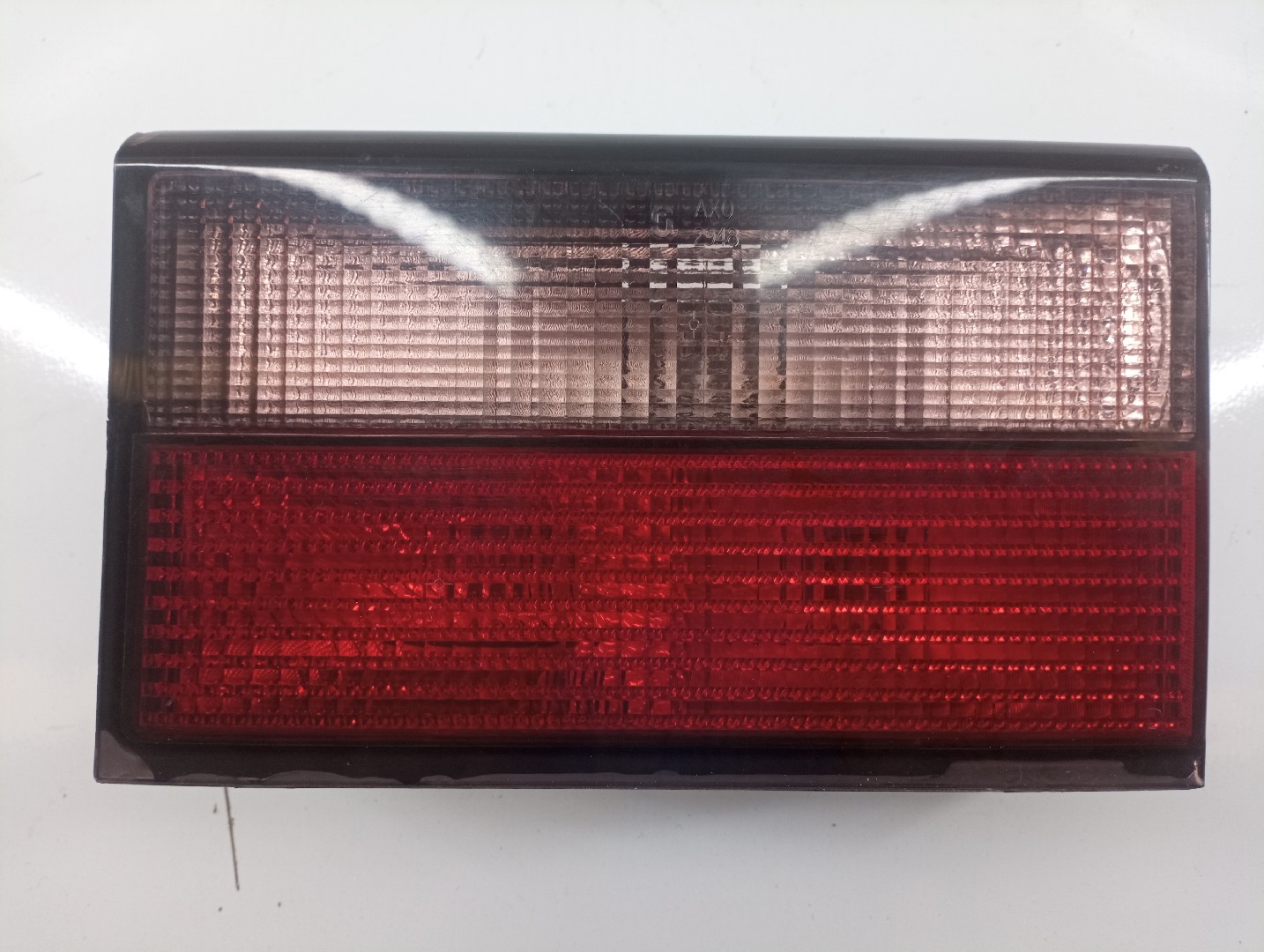 Farolim da Mala Direito CITROEN XANTIA (X1_, X2_) | 93 - 03 Imagem-4