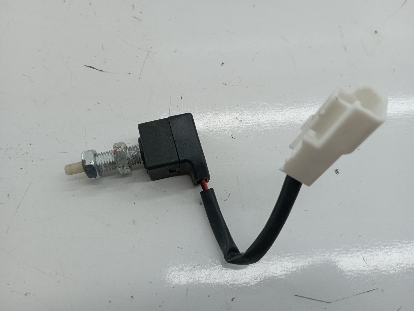 Sensor do pedal de embraiagem HYUNDAI TUCSON (LM, EL, ELH) | 09 -  Imagem-2