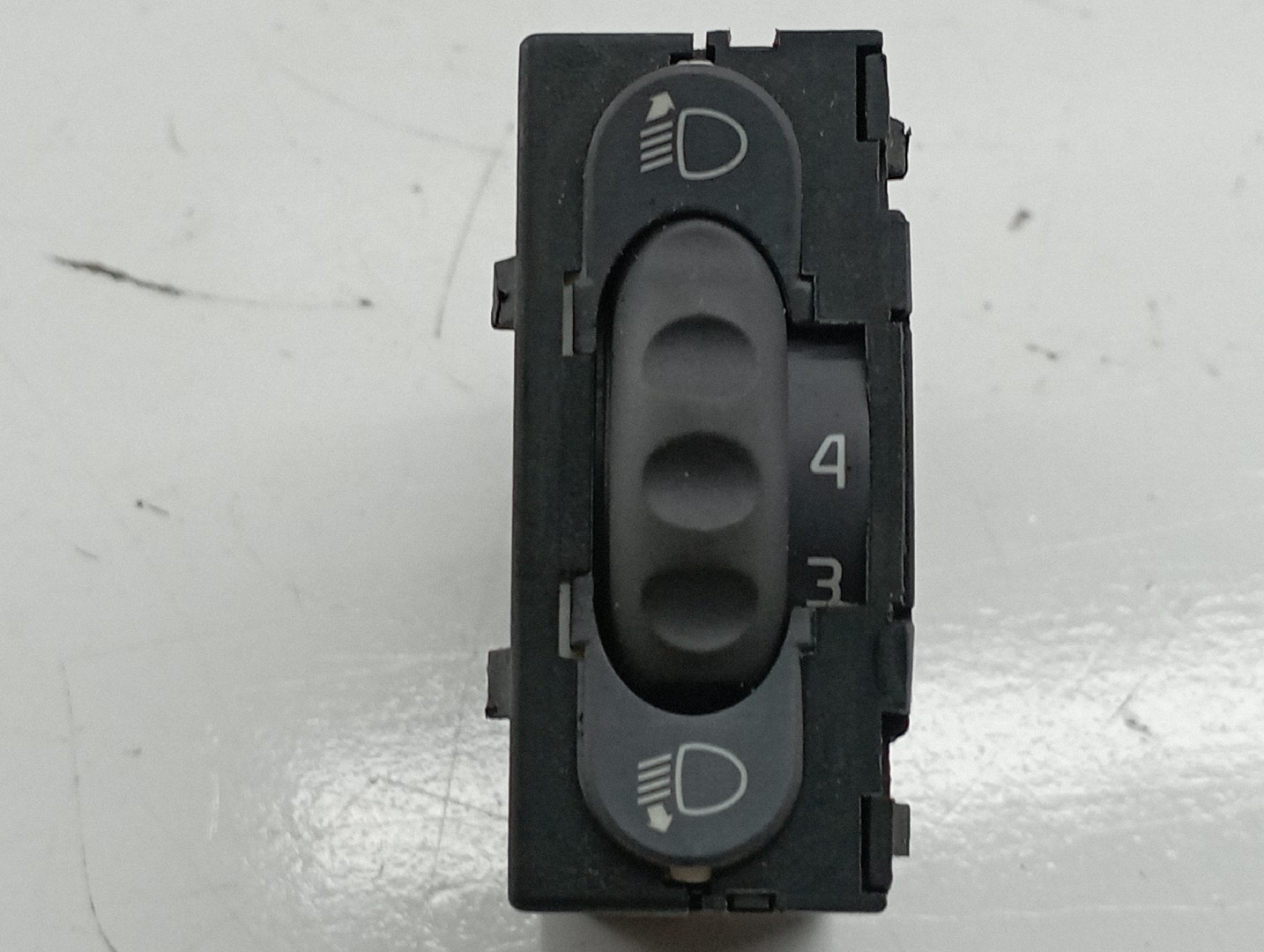 Regulador de luz de nevoeiro RENAULT CLIO II (BB_, CB_) | 98 - 