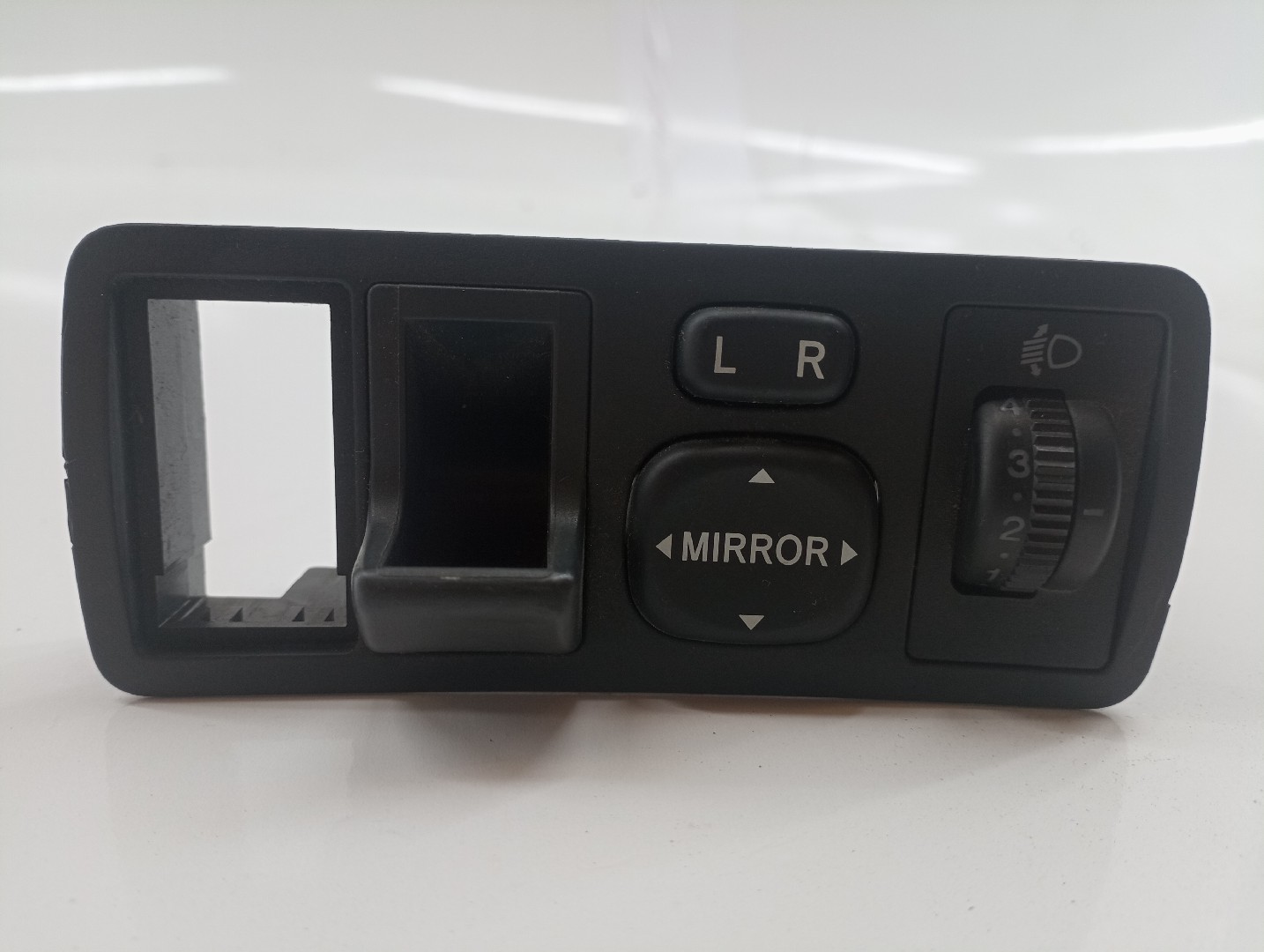 Interruptor de Luzes TOYOTA COROLLA (_E12_) | 01 - 07