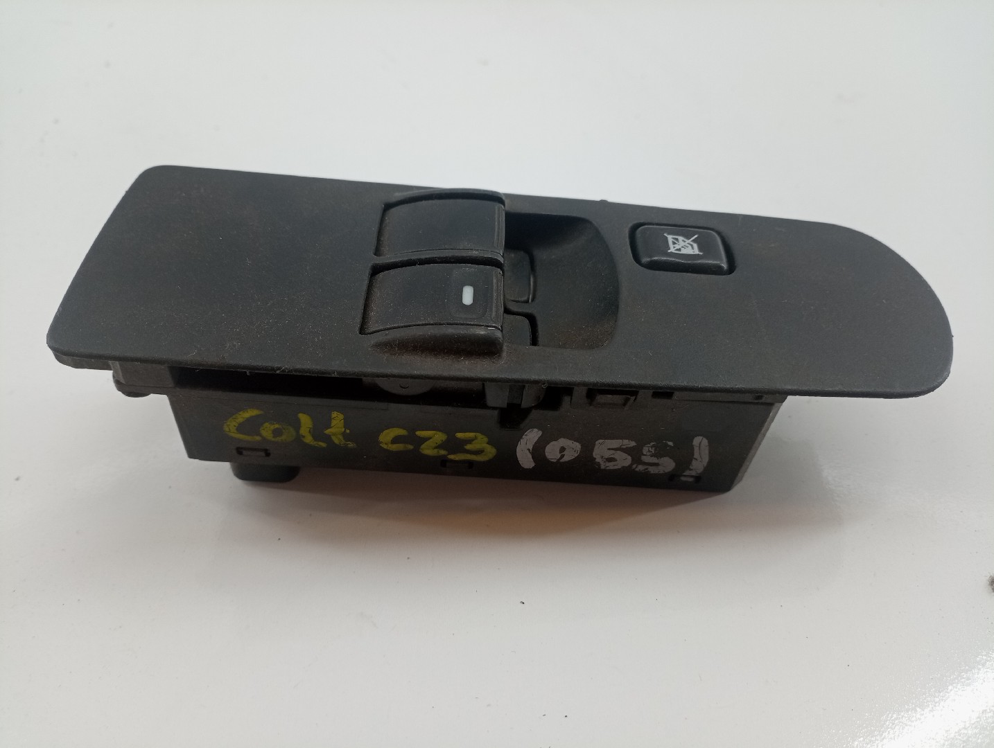 Comutador de vidro frente esquerdo MITSUBISHI COLT VI (Z3_A, Z2_A) | 02 - 12 Imagem-4