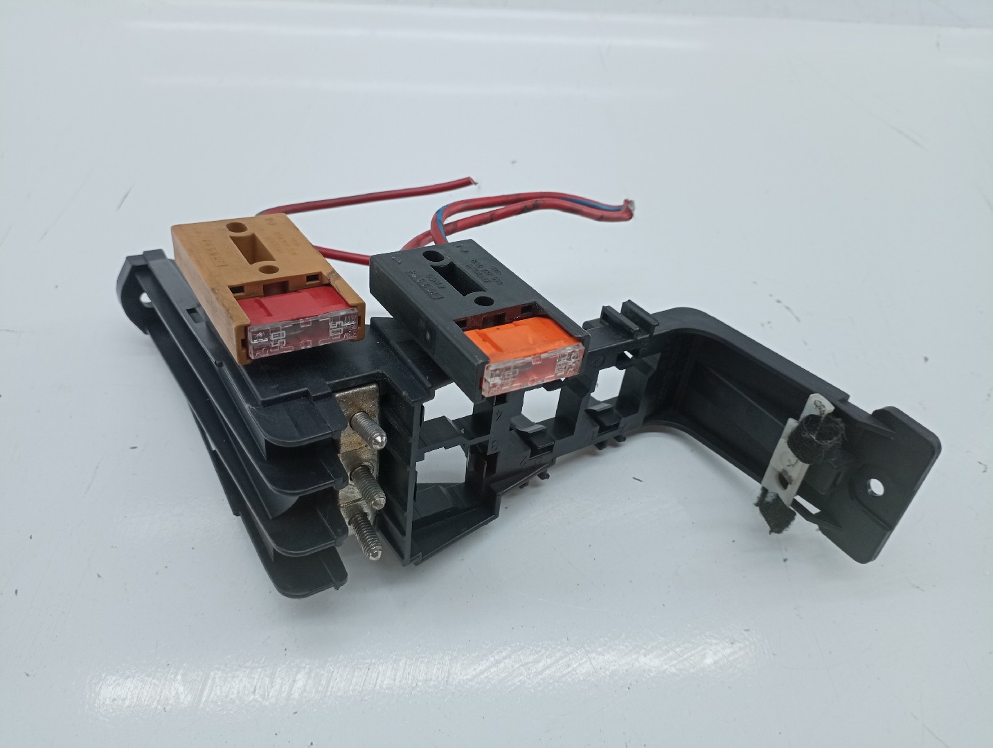 Placa de suporte de fusíveis AUDI A4 Avant (8E5, B6) | 00 - 05 Imagem-1