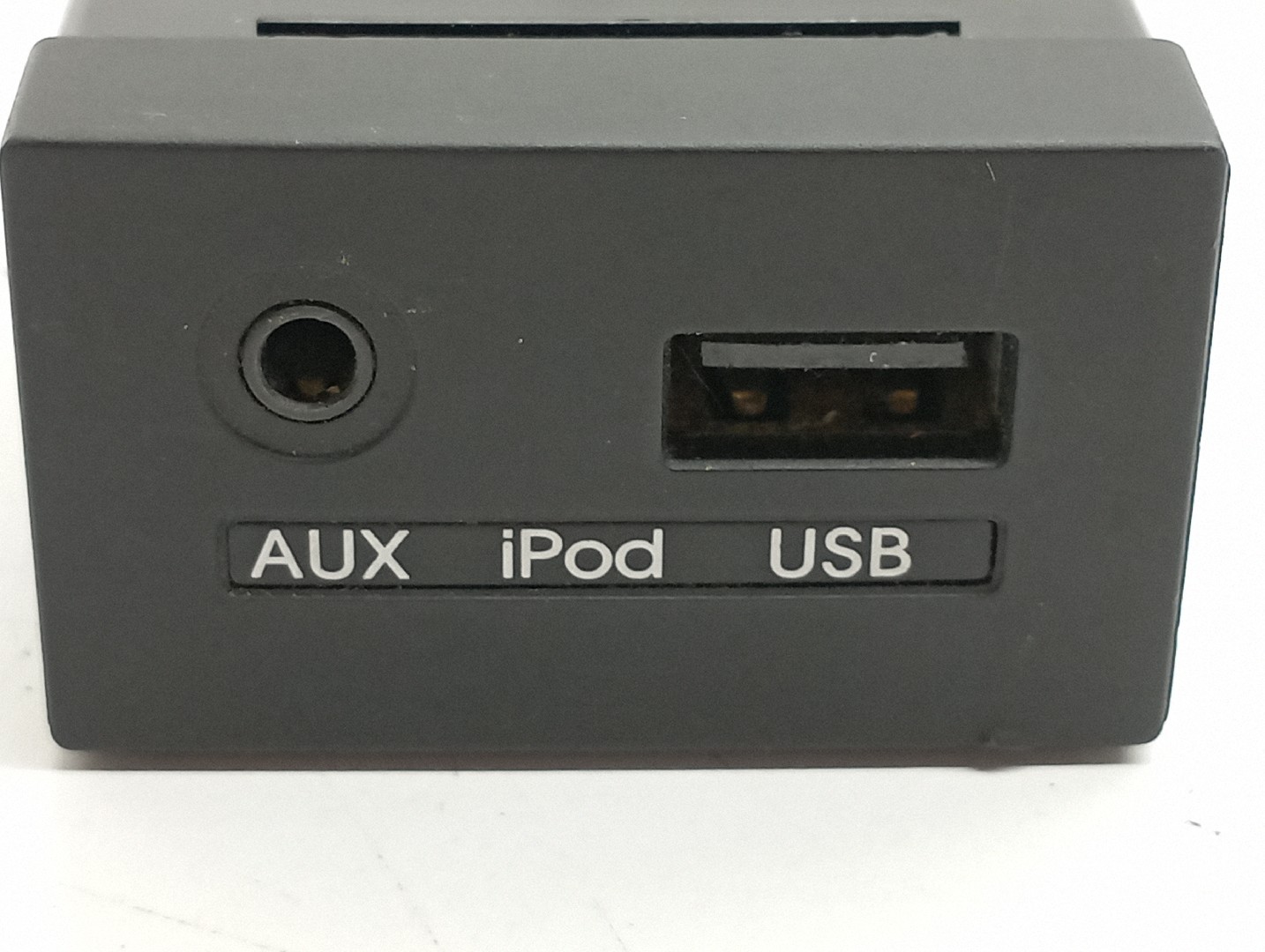 Porta USB HYUNDAI i30 Combi (FD) | 07 - 12