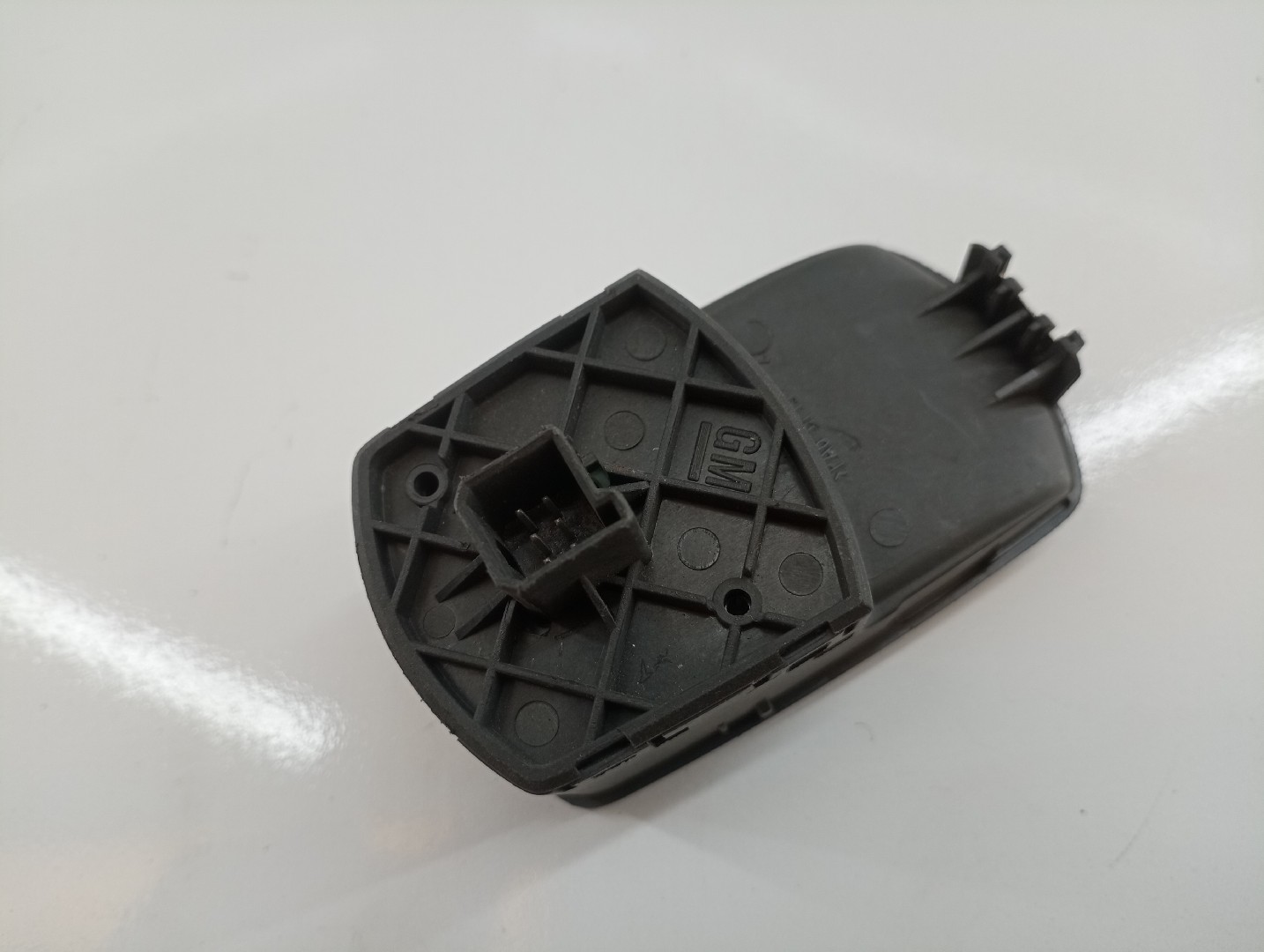 Comutador de vidro frente direito OPEL CORSA D (S07) | 06 - 14 Imagem-3