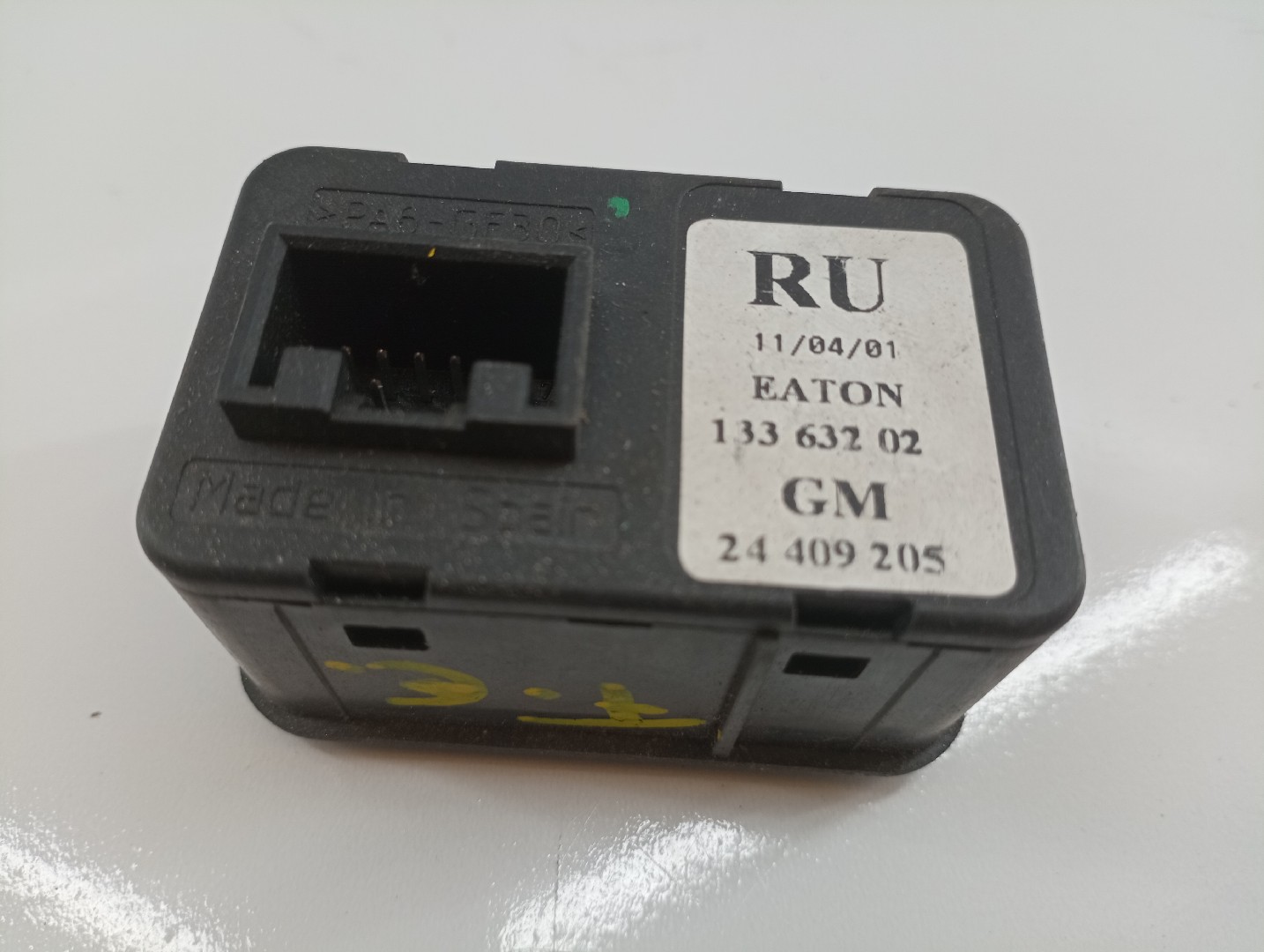 Interruptor Vidros Frente Esquerdo OPEL CORSA C (X01) | 00 - 09