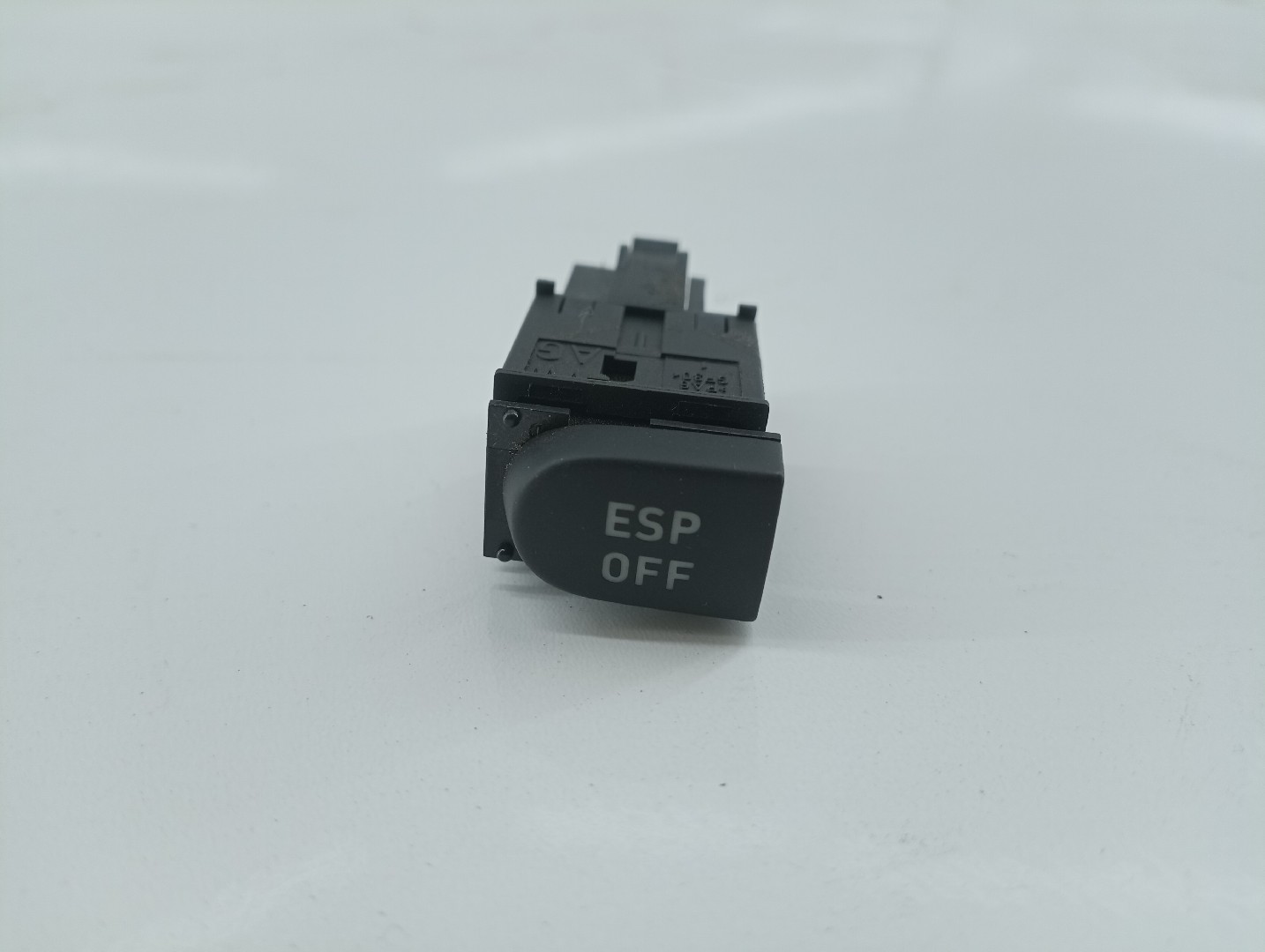 Botão ESP SEAT LEON (1P1) | 05 - 13