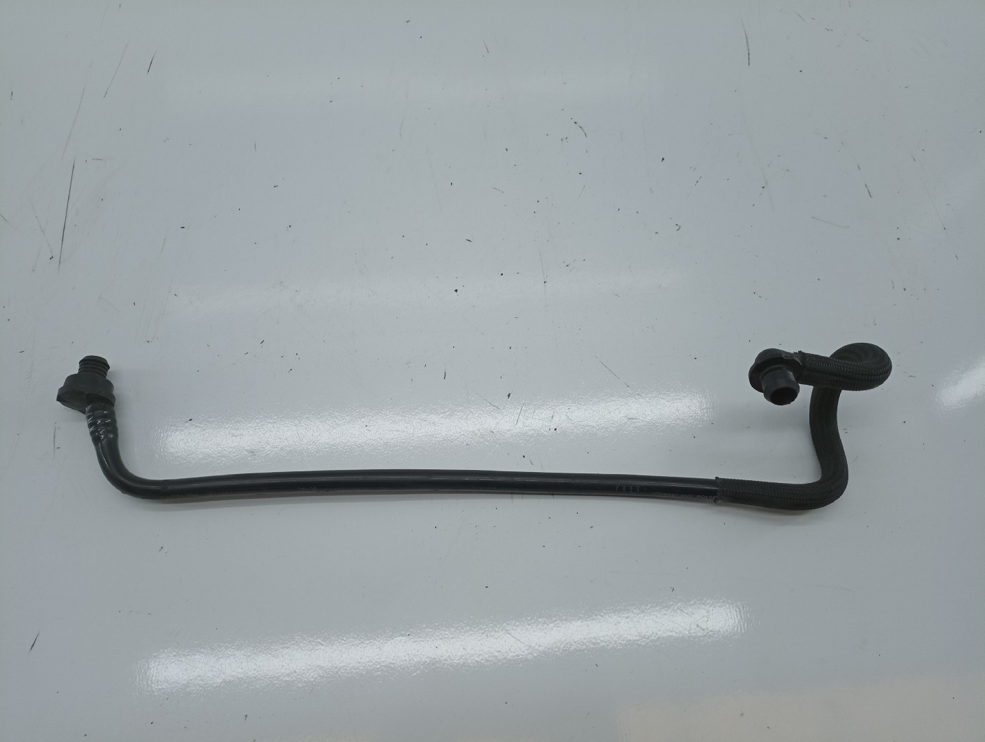 Tubo flexível de vacuo,sistema de travagem AUDI A4 Avant (8E5, B6) | 00 - 05