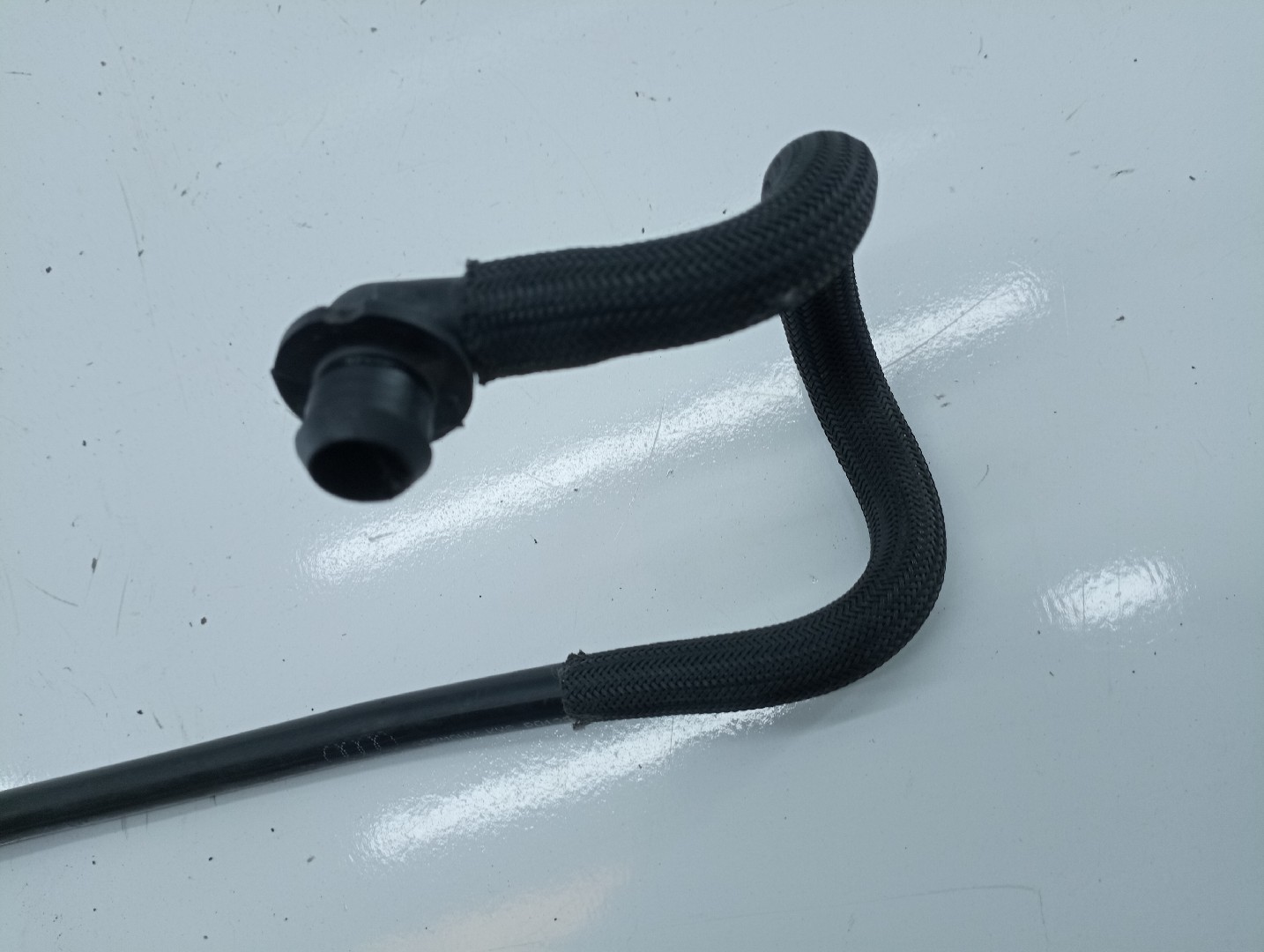 Tubo flexível de vacuo,sistema de travagem AUDI A4 Avant (8E5, B6) | 00 - 05 Imagem-2