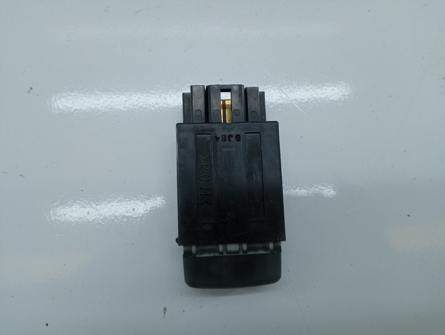 Botão de controlo de tração MITSUBISHI GRANDIS (NA_W) | 03 - 11 Imagem-2