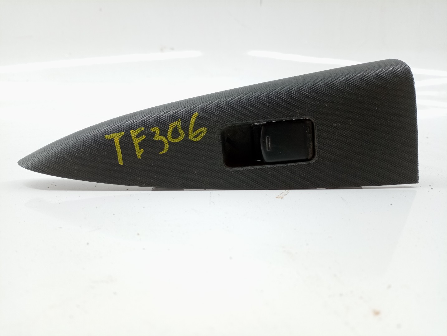 Interruptor Vidros Tras Esquerdo NISSAN NOTE (E11, NE11) | 05 - 13