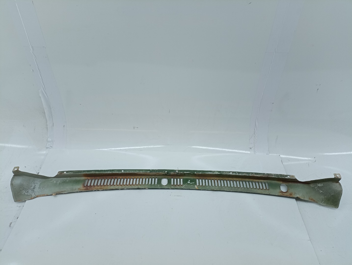 Grelha de torpedo NISSAN PATROL III/2 Hardtop (K260) | 84 - 98 Imagem-4