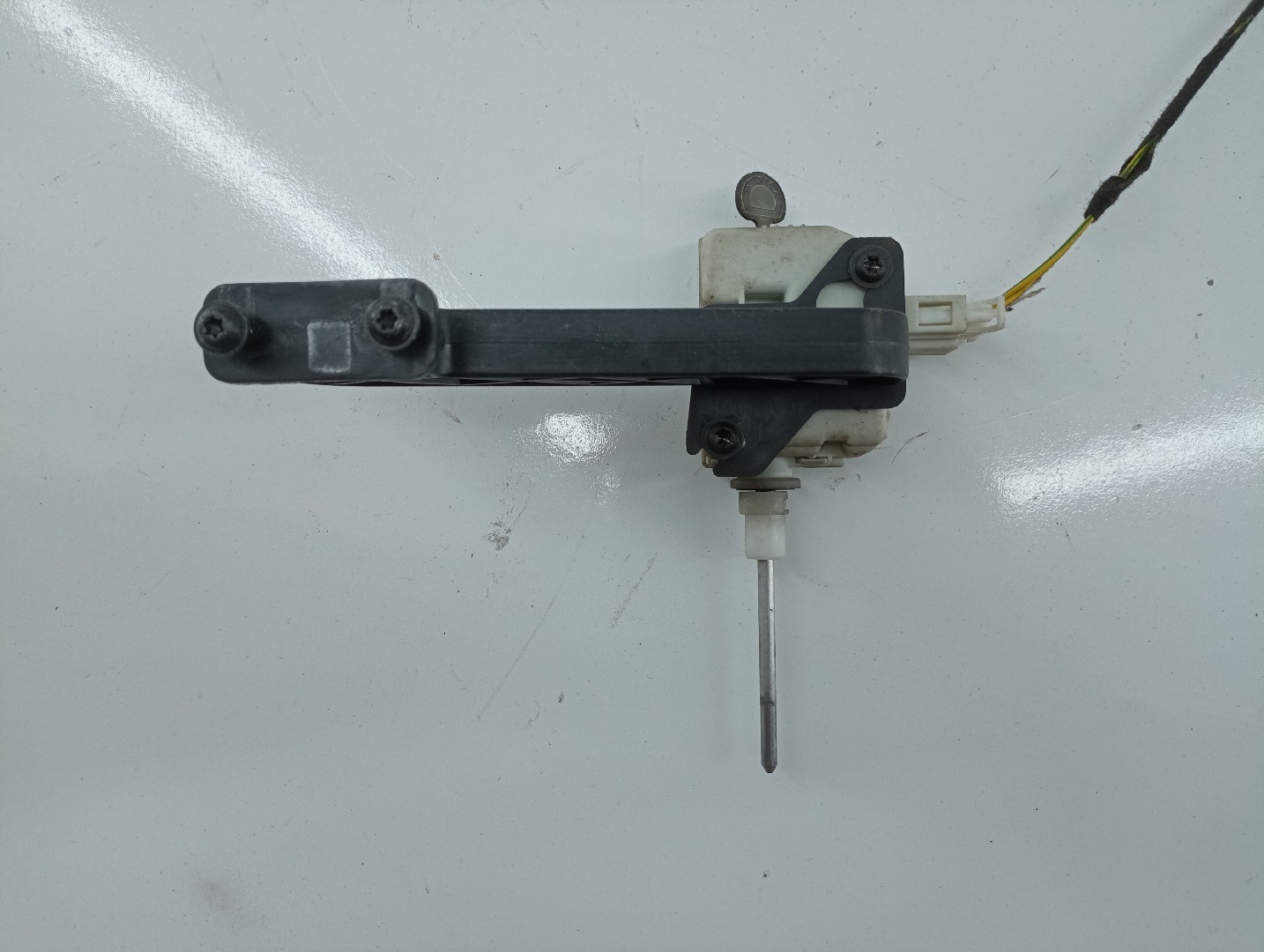 Fecho de deposito de combustível MERCEDES-BENZ C-CLASS T-Model (S203) | 01 - 07 Imagem-8