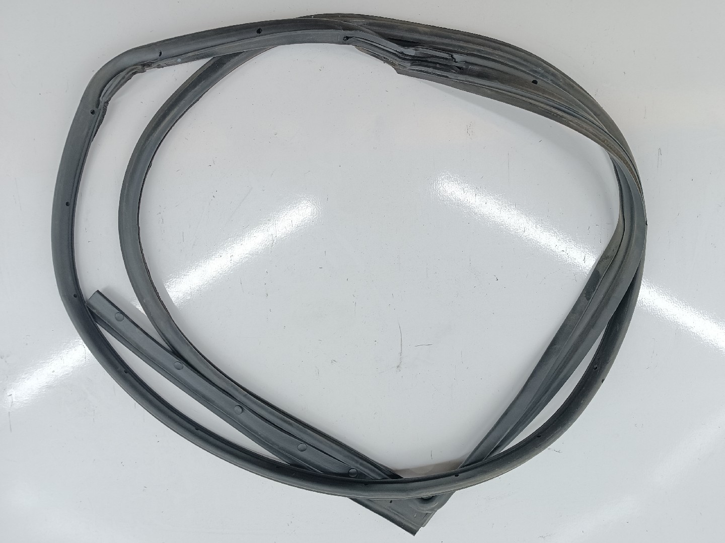 Borracha Da Porta Traseira Direita MAZDA 6 Hatchback (GG) | 02 - 08 Imagem-2