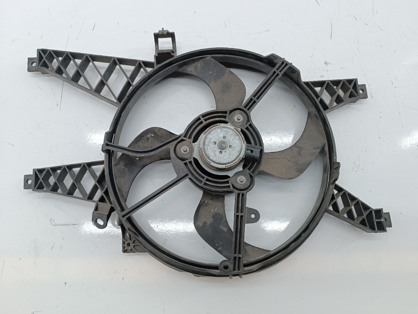 Termo ventilador RENAULT CLIO III (BR0/1, CR0/1) | 05 - 