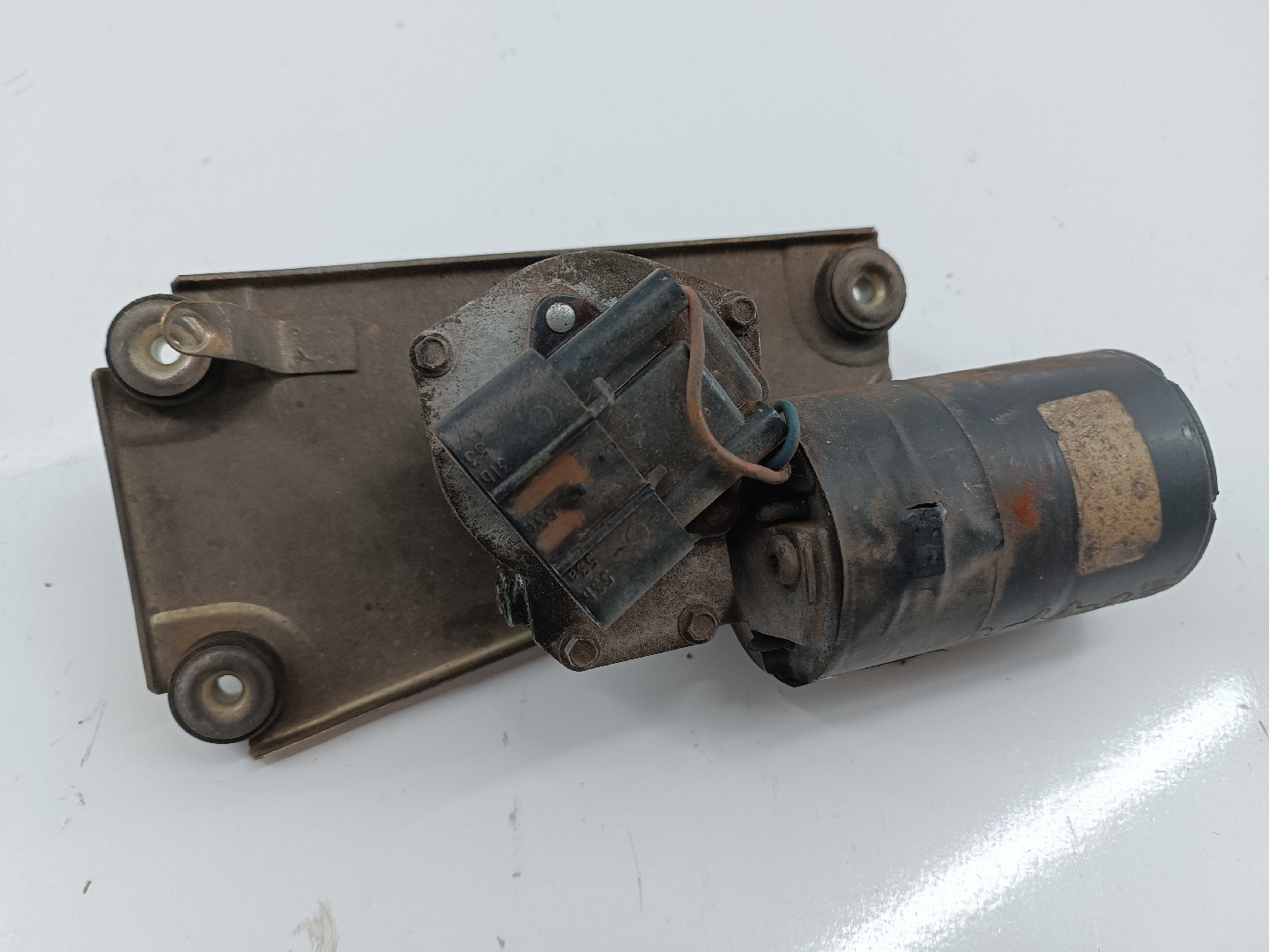 Motor das escovas OPEL CORSA A Hatchback (S83) | 82 - 93