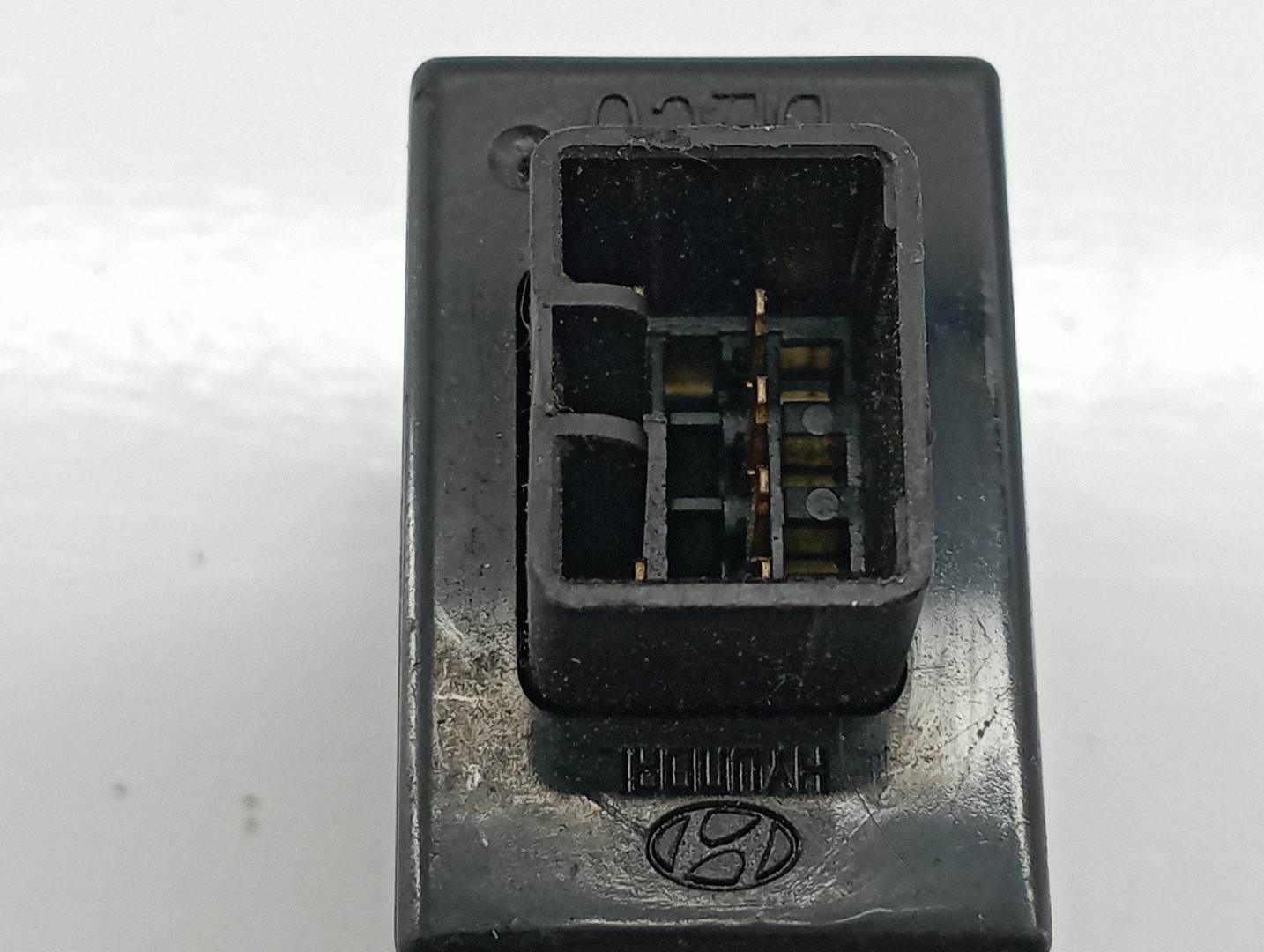 Regulador de luzes HYUNDAI H100 Caixa | 93 - 07 Imagem-1