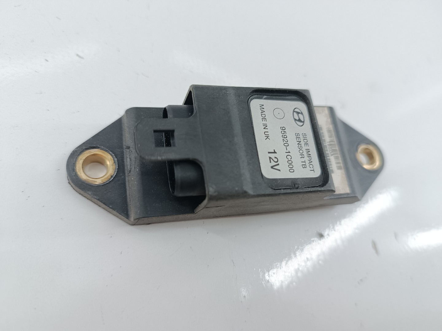 Sensor de Impacto HYUNDAI GETZ (TB) | 01 - 11 Imagem-1