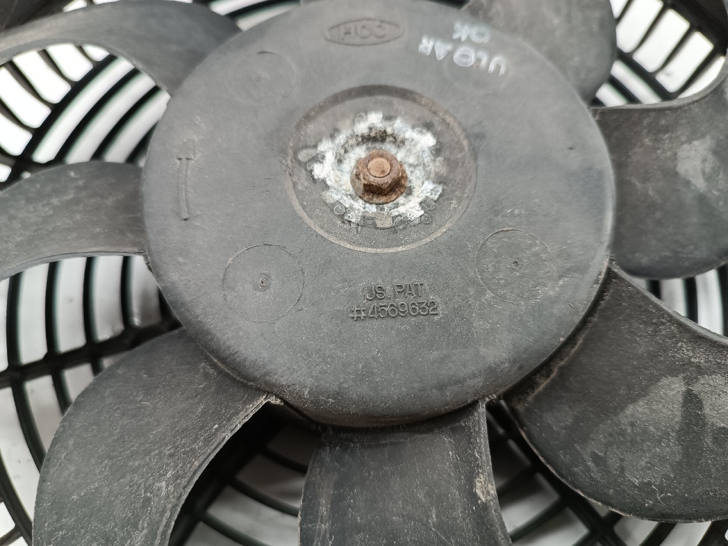 Termo ventiladores HYUNDAI H-1 / STAREX Veículo multiuso (A1) | 97 -  Imagem-1