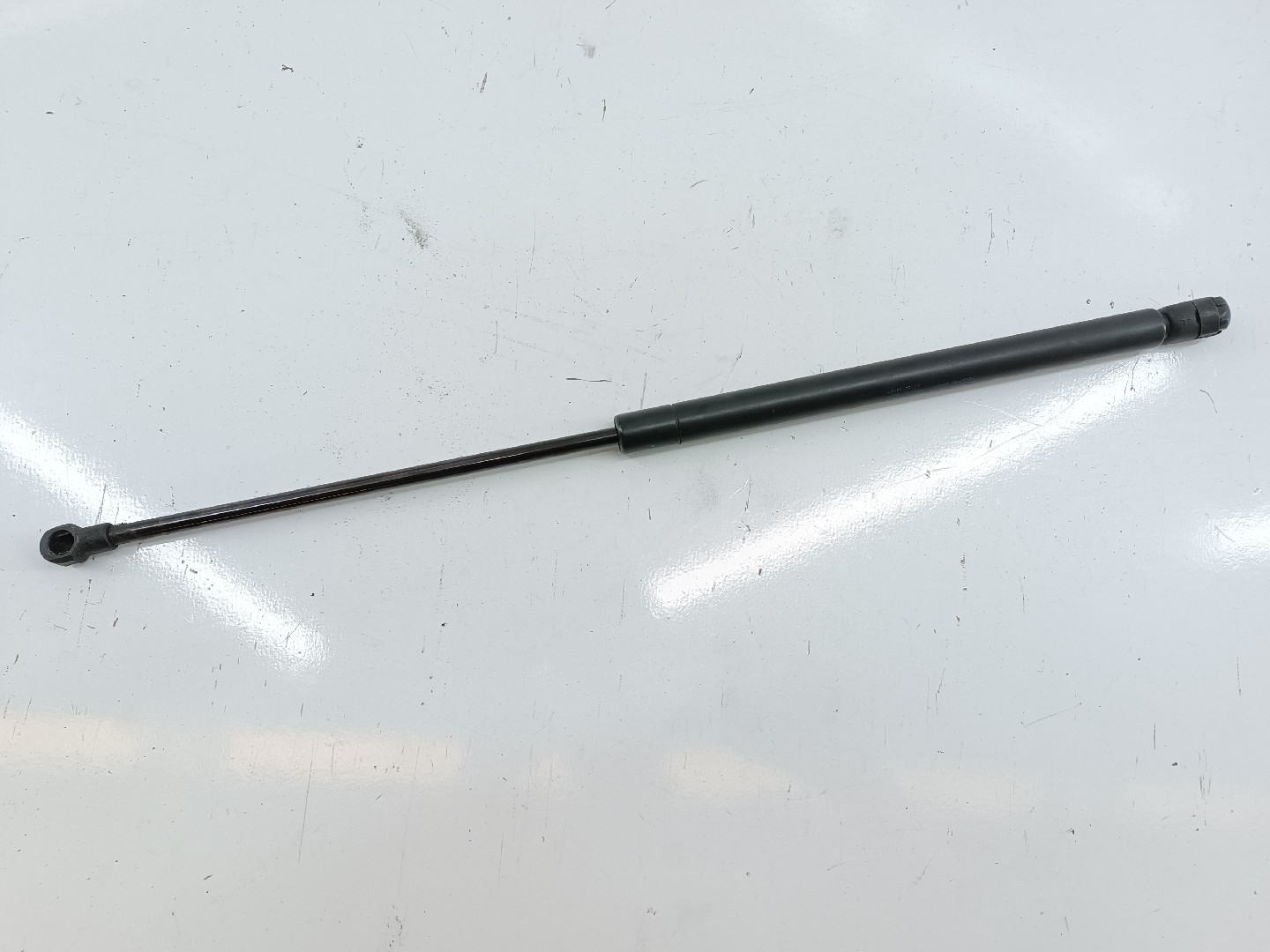 Amortecedor de capô VOLKSWAGEN GOLF IV (1J1) | 97 - 07