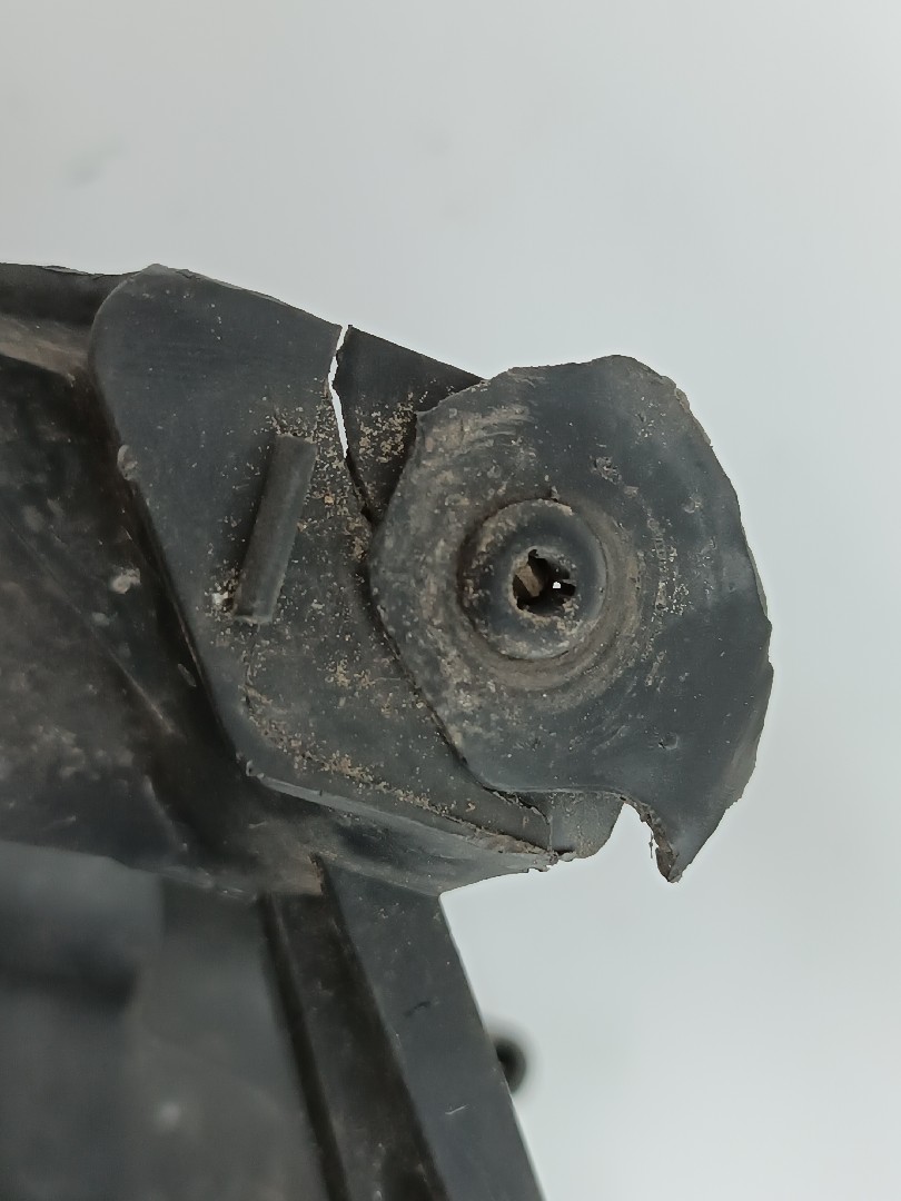 Farol de Nevoeiro RENAULT CLIO III Caixa (SB_, SR_) | 05 -  Imagem-1