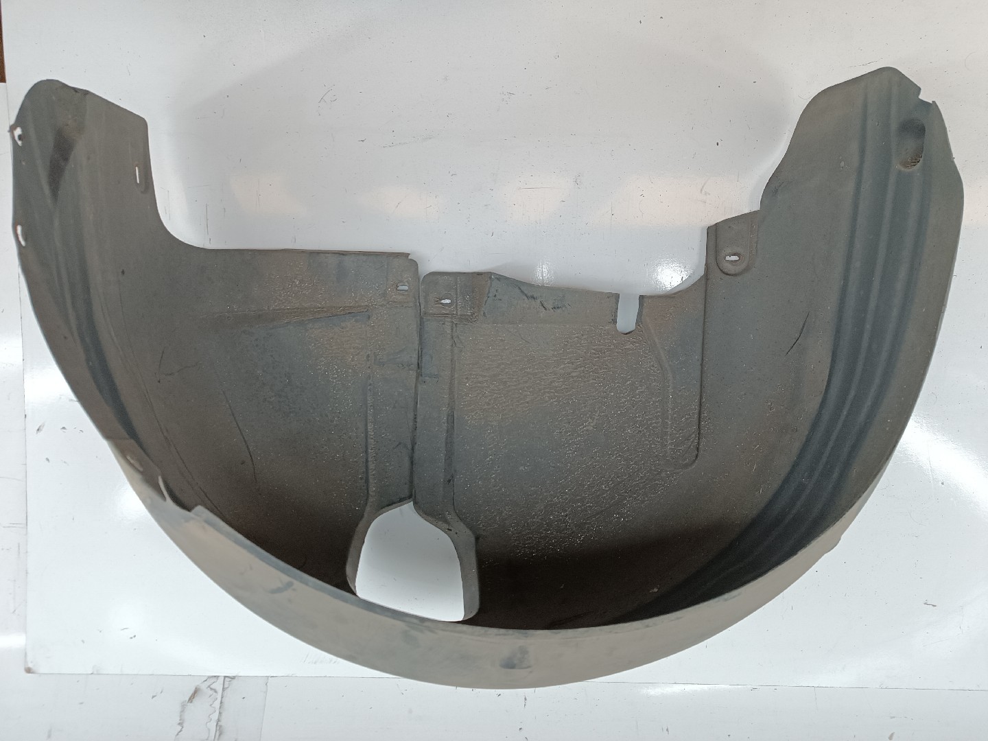 Cava de Roda Traseira Esquerda VOLKSWAGEN GOLF IV (1J1) | 97 - 07