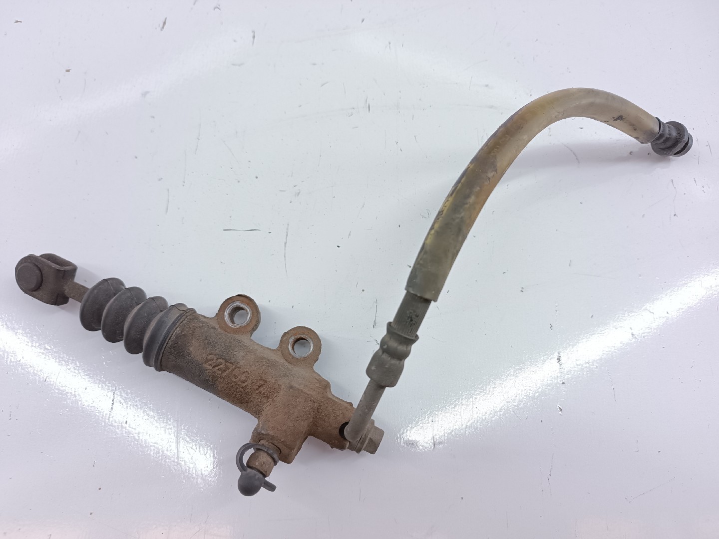 Cilindro Auxiliar HYUNDAI GETZ (TB) | 01 - 11