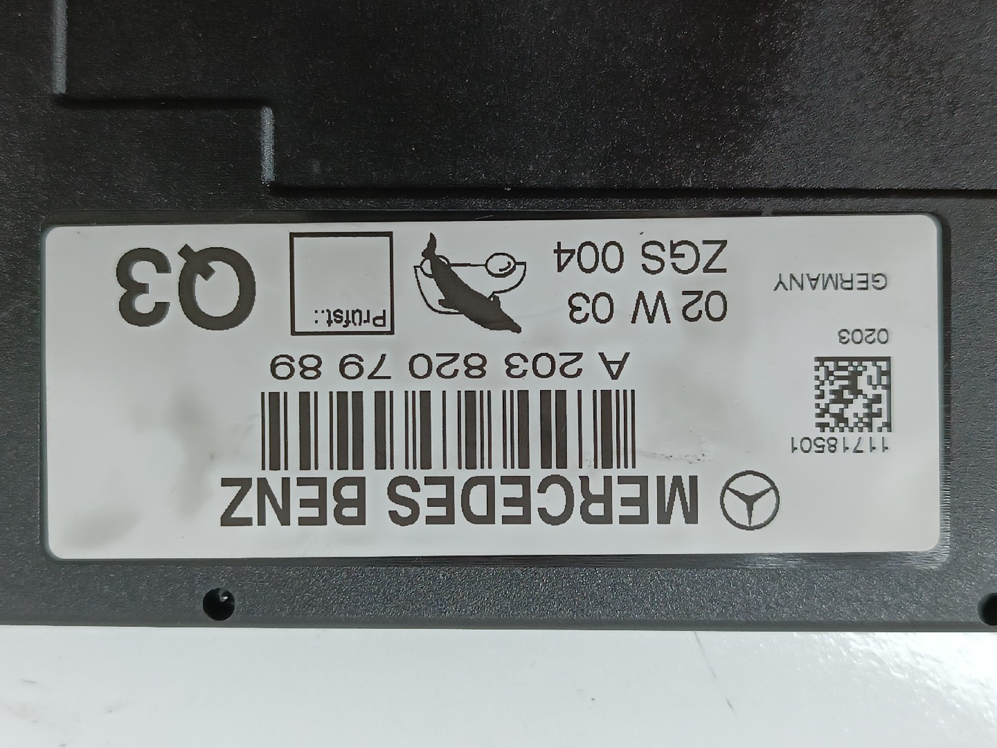 Módulo de antena digital MERCEDES-BENZ C-CLASS T-Model (S203) | 01 - 07 Imagem-1