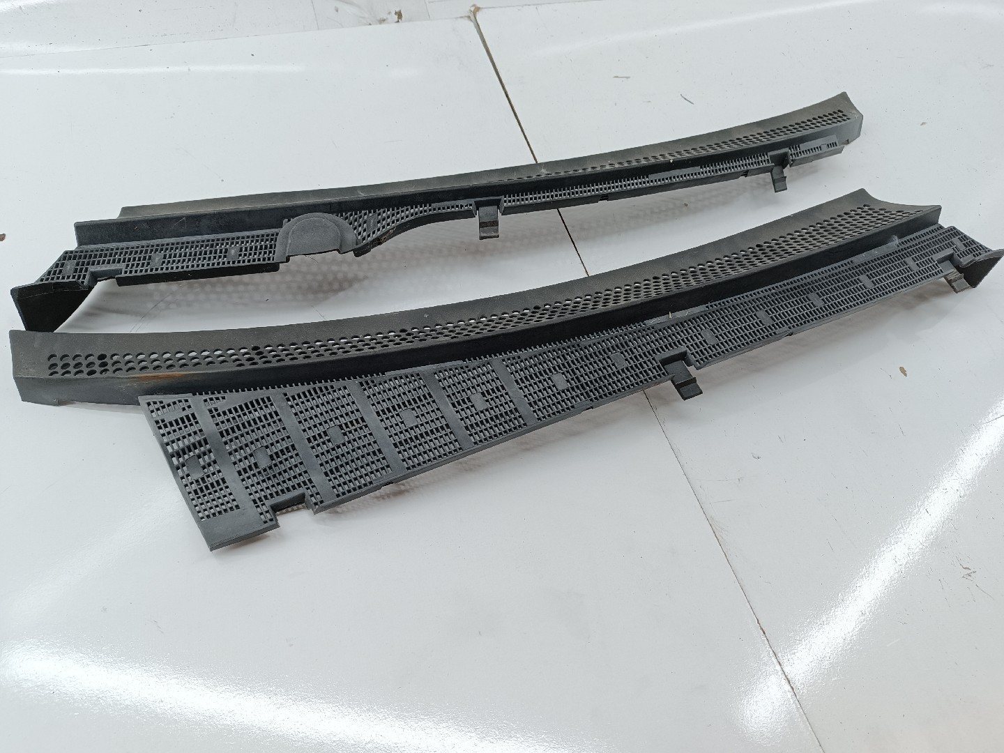 Grelha de torpedo MERCEDES-BENZ C-CLASS (W202) | 93 - 00 Imagem-4