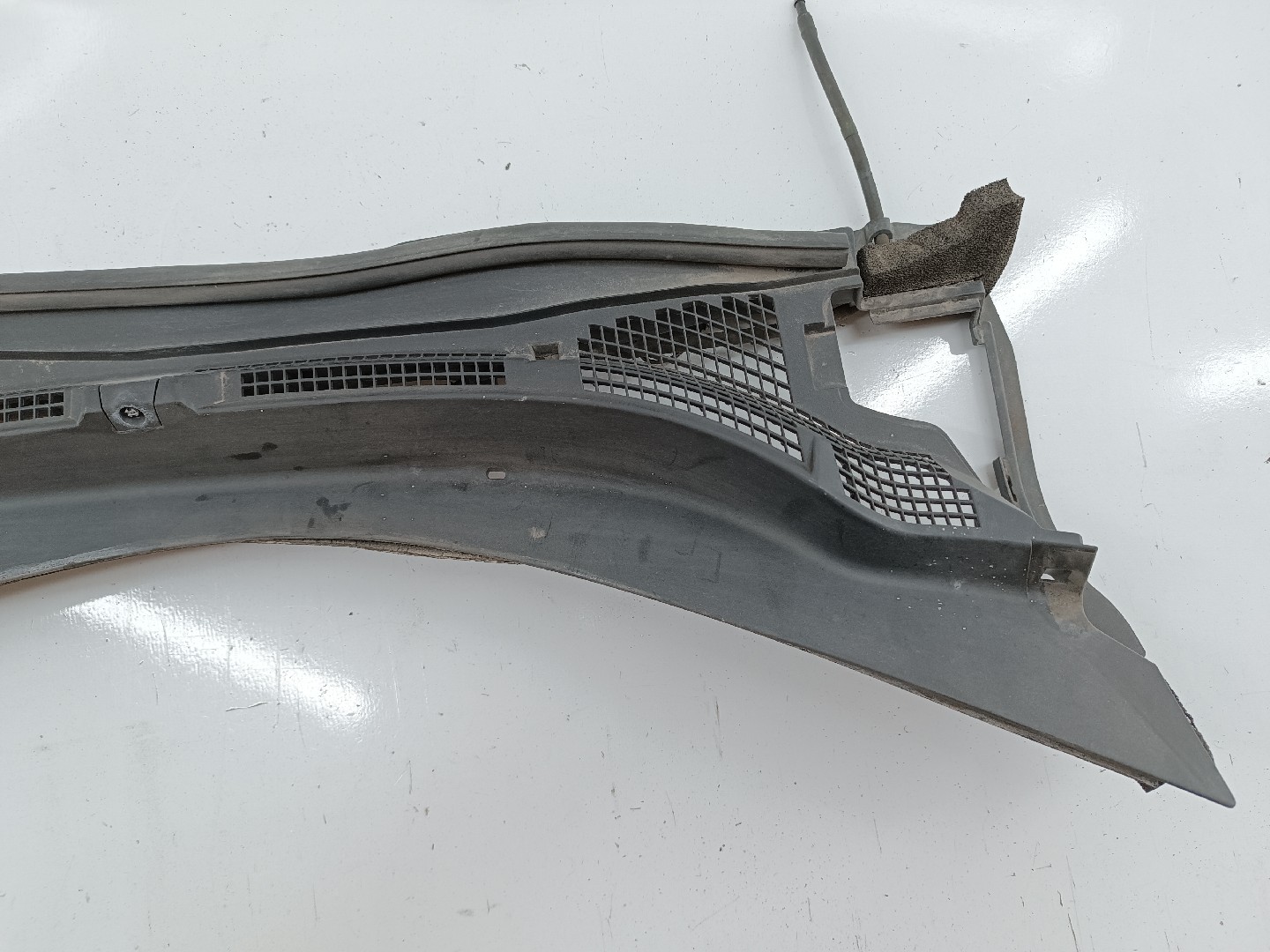 Grelha de torpedo NISSAN LEAF (ZE0) | 10 -  Imagem-2