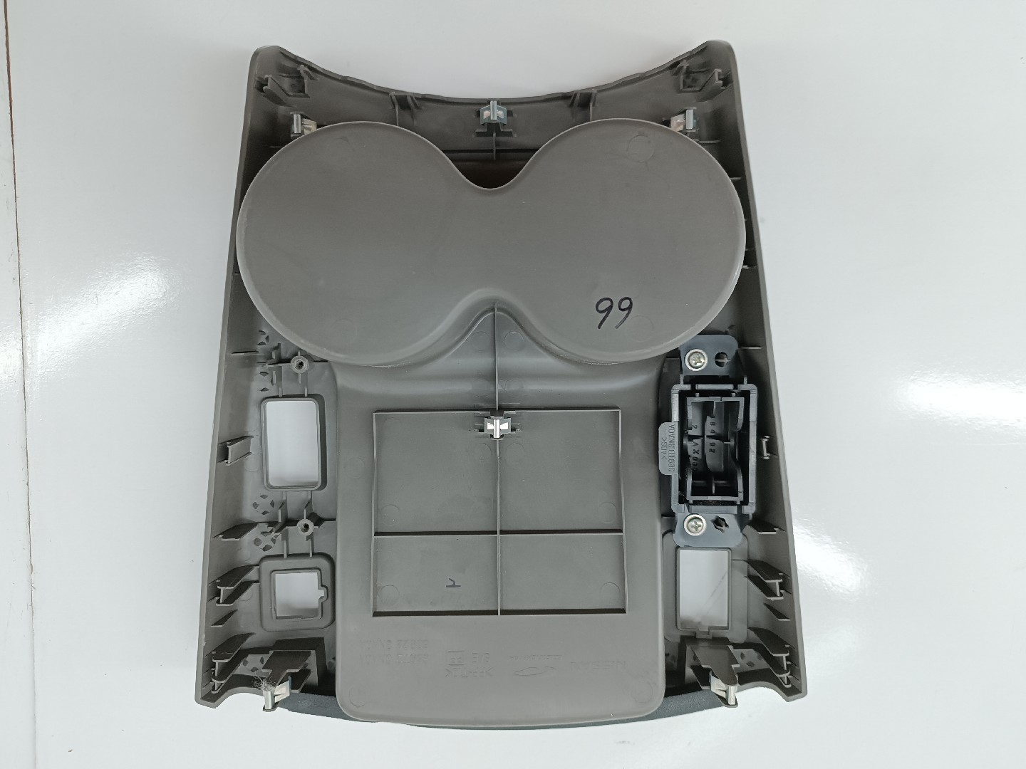 Porta copos NISSAN LEAF (ZE0) | 10 - 