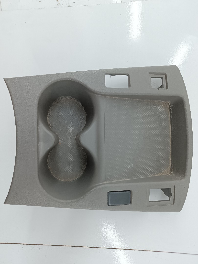 Porta copos NISSAN LEAF (ZE0) | 10 -  Imagem-2