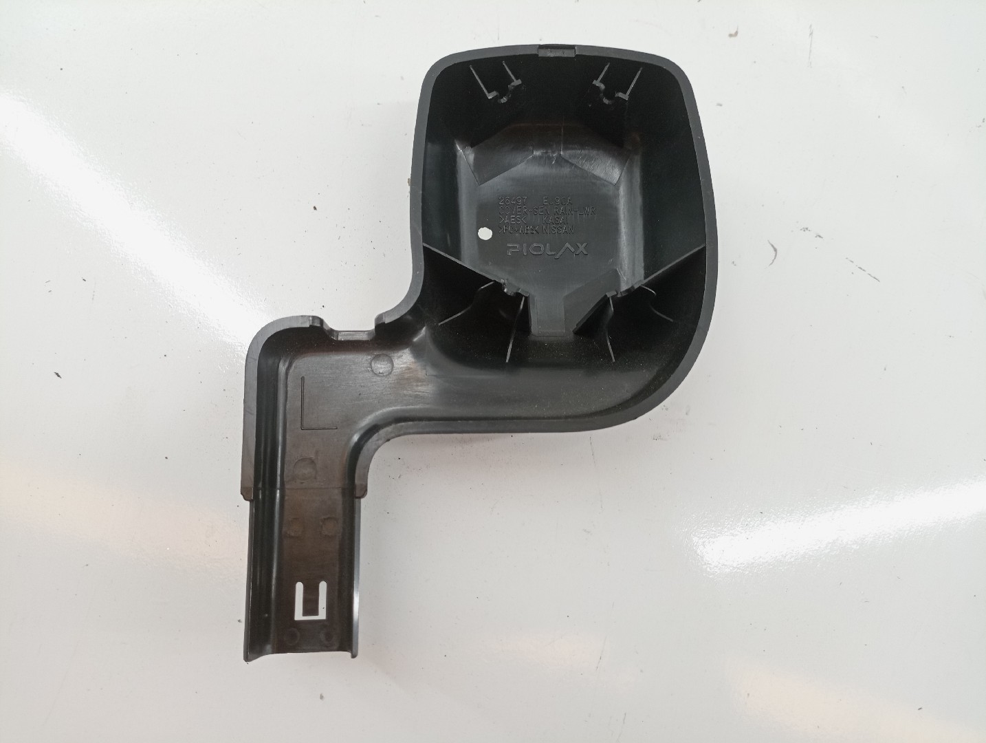 Acabamento Interior NISSAN LEAF (ZE0) | 10 - 