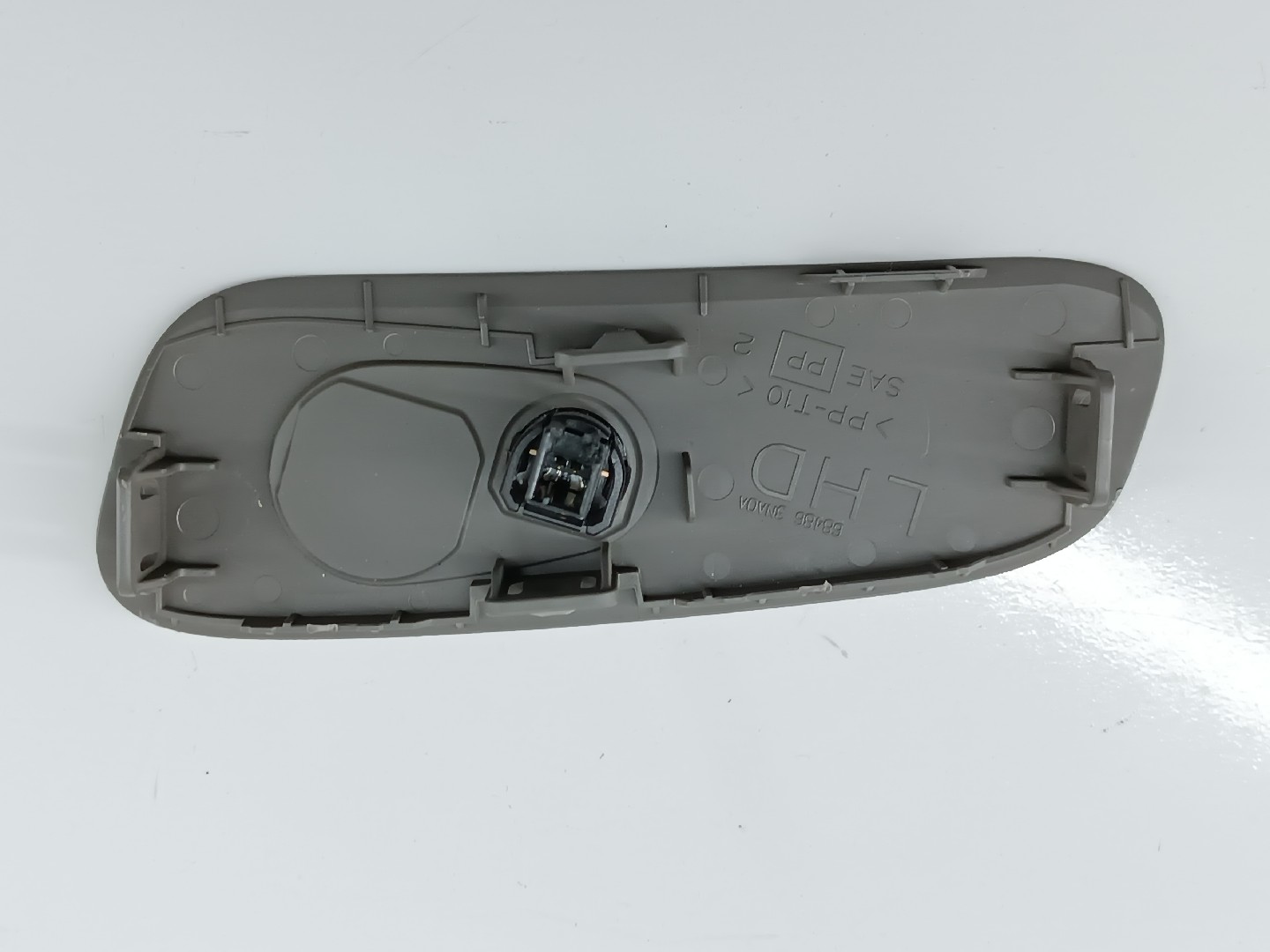 Acabamento de Tablier NISSAN LEAF (ZE0) | 10 - 