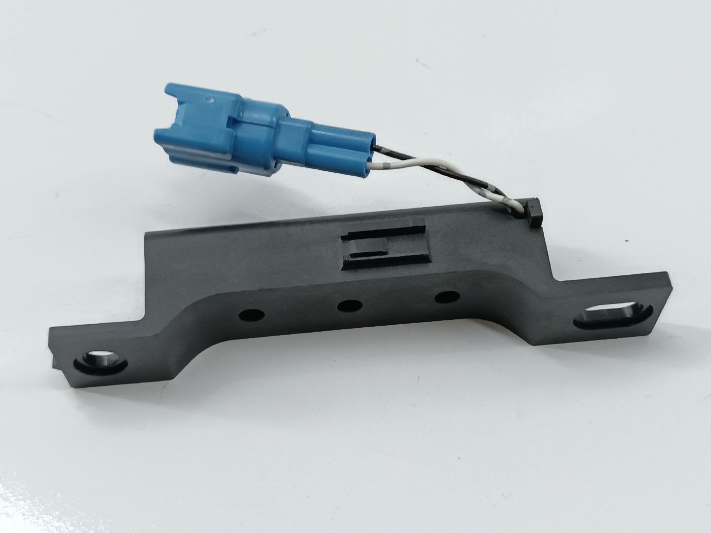 Amplificador de antena NISSAN LEAF (ZE0) | 10 - 