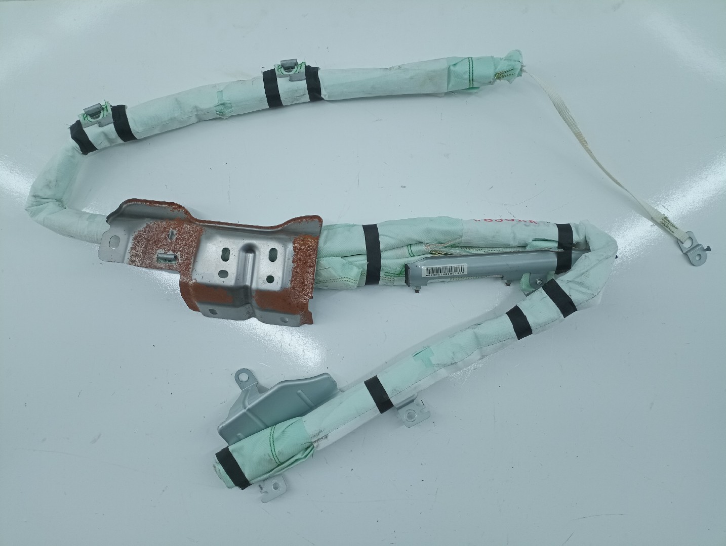 Cortina de airbag direita NISSAN LEAF (ZE0) | 10 - 