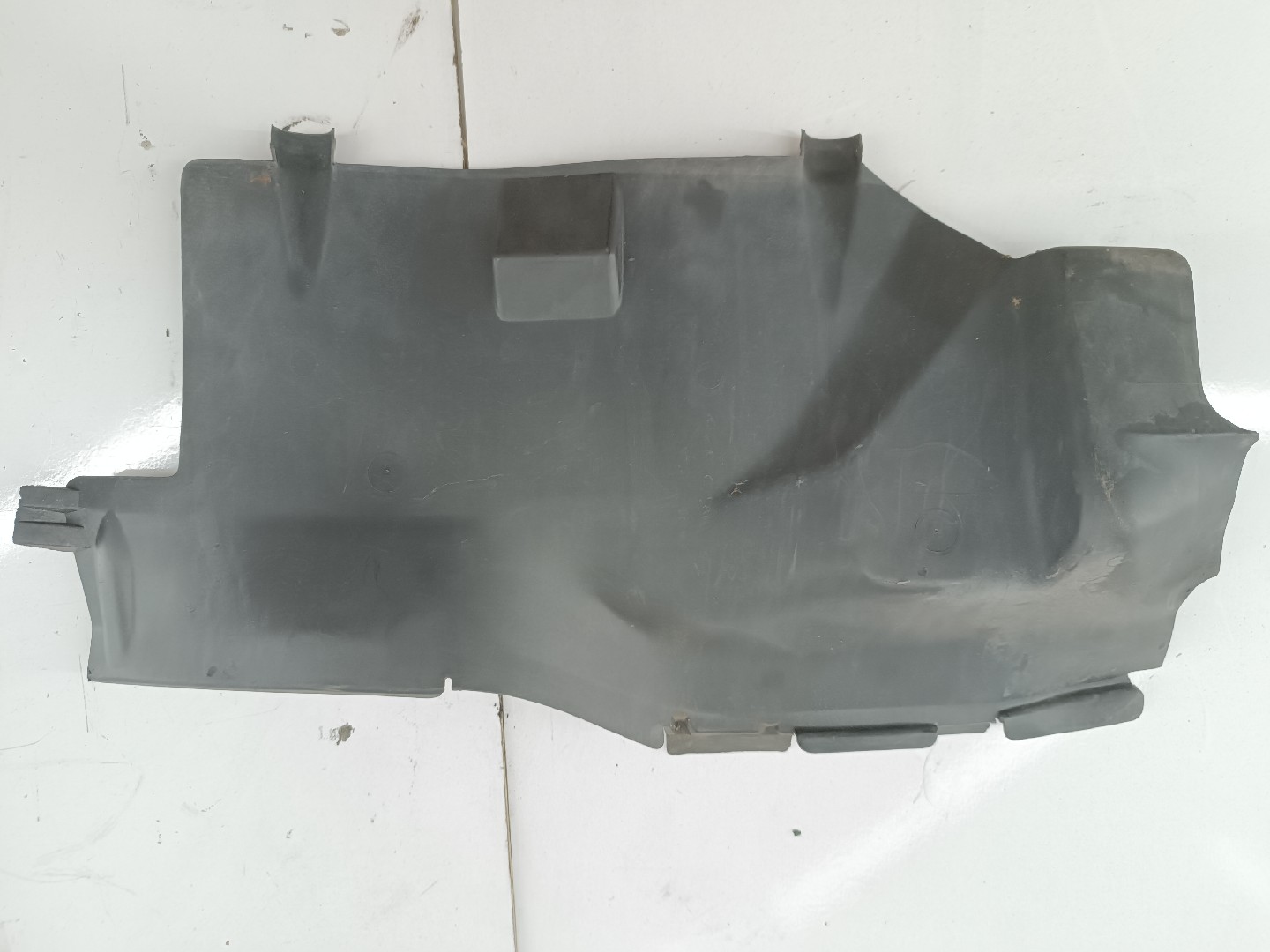 Proteção MERCEDES-BENZ 190 (W201) | 82 - 93 Imagem-2