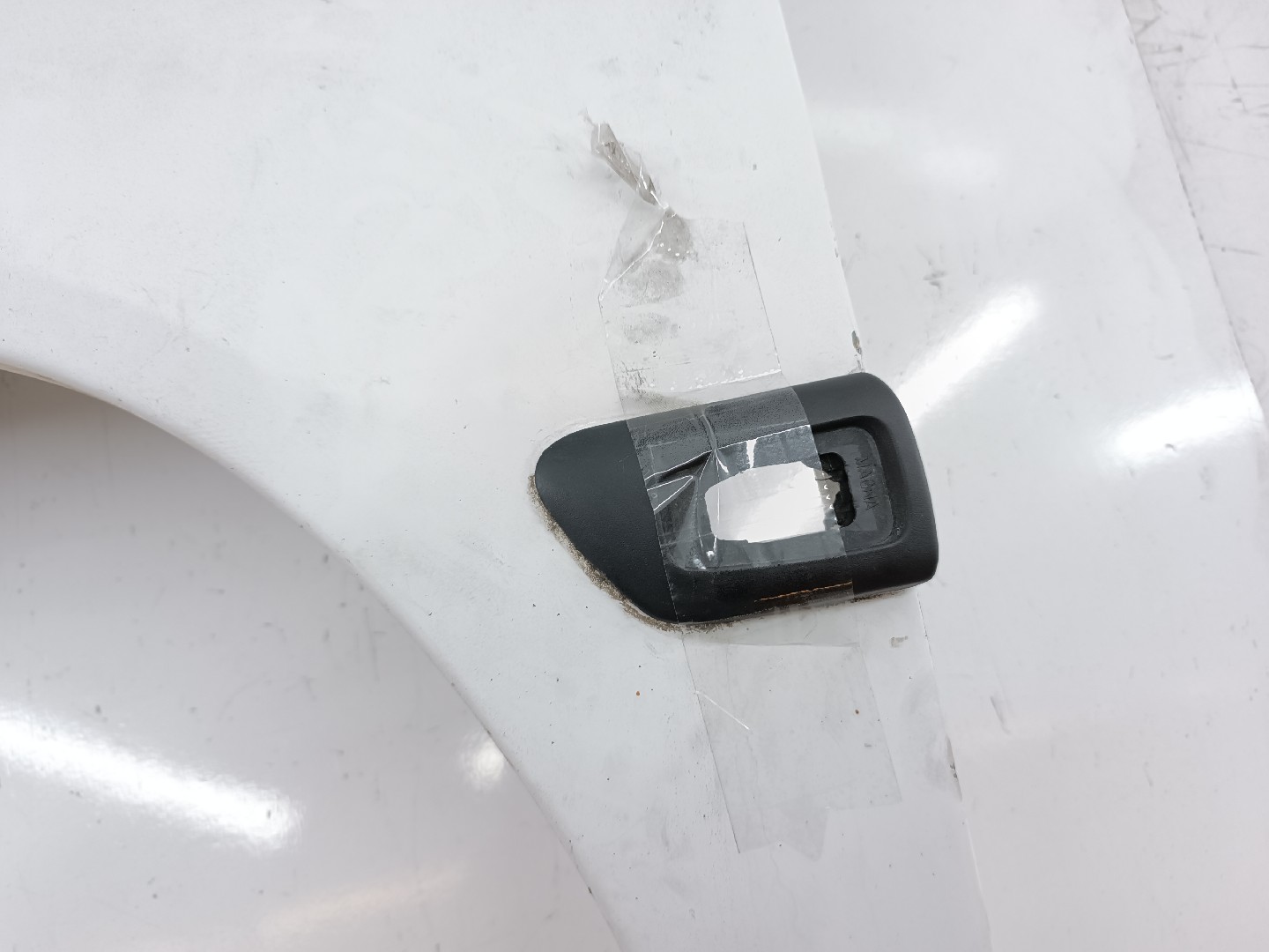 Guarda Lamas Esquerdo CITROEN SAXO Hatchback van (S3_) | 97 - 03 Imagem-1